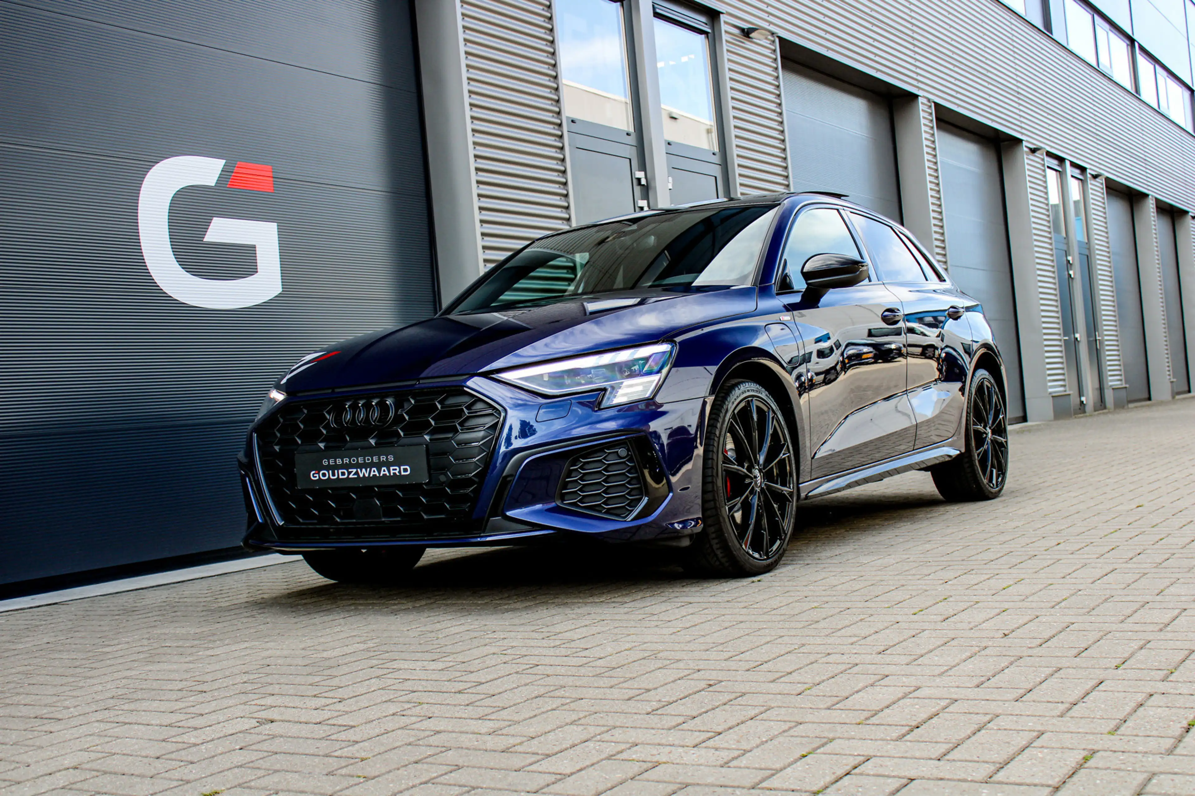 Audi A3 Sportback 45 TFSI e S edition Competition | Pano |