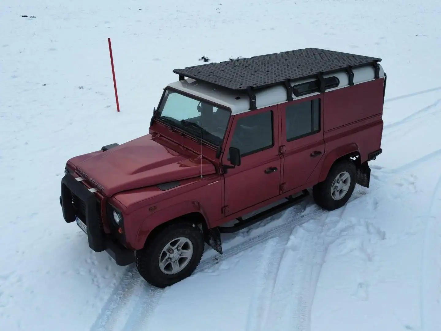 Land Rover Defender 110 SW Station Wagon SE Rot - 1