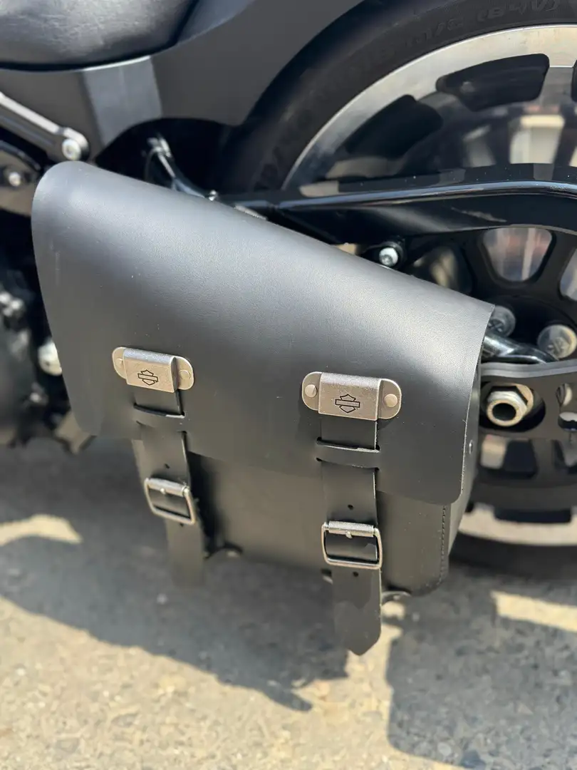 Harley-Davidson Fat Boy FLFBS114 Чорний - 2