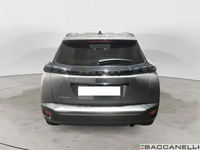 Peugeot 2008 view 3