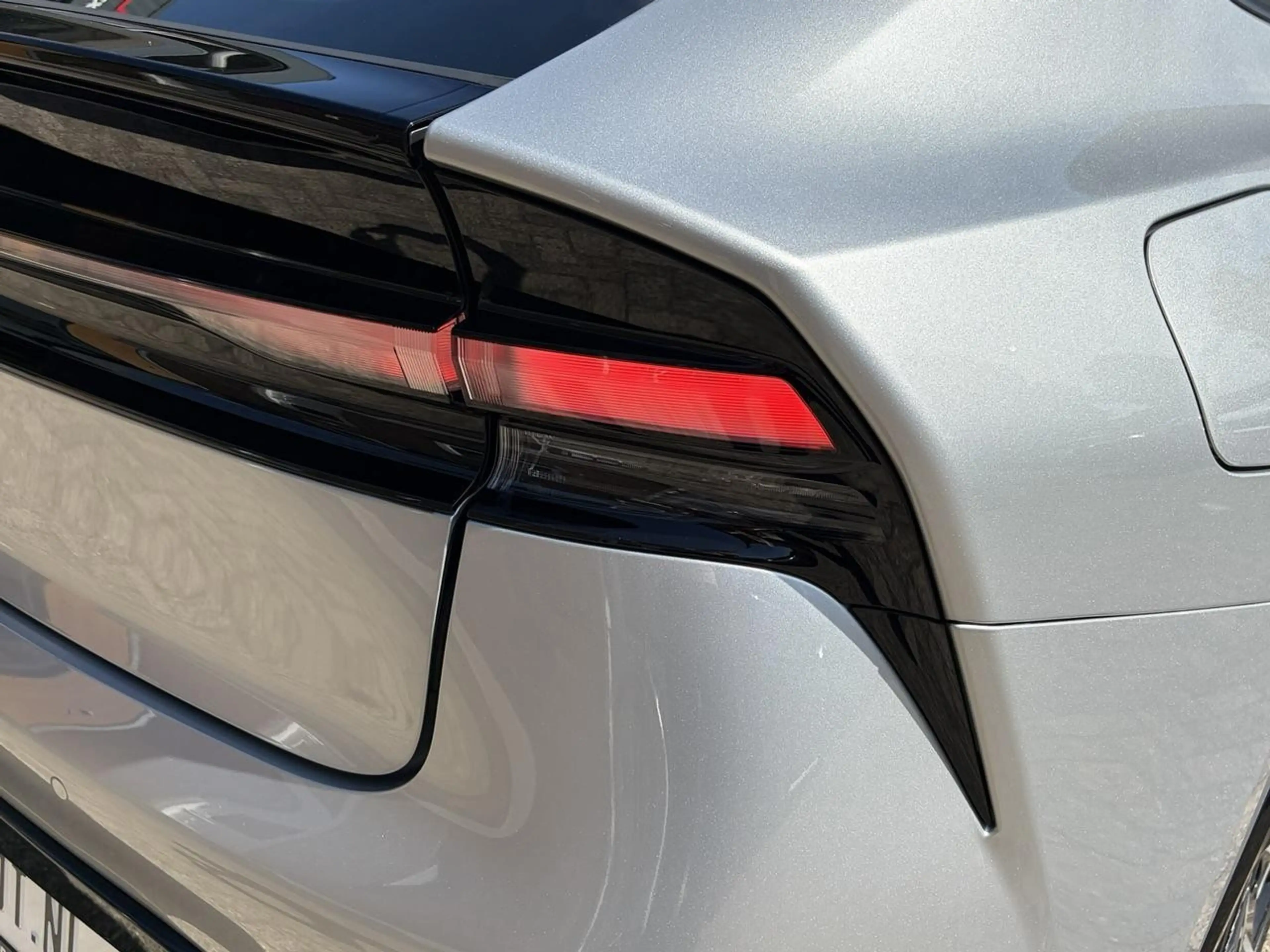 Toyota Prius 2.0 Plug-in Elegant A/T + FABRIEKSGARANTIE — photo 7