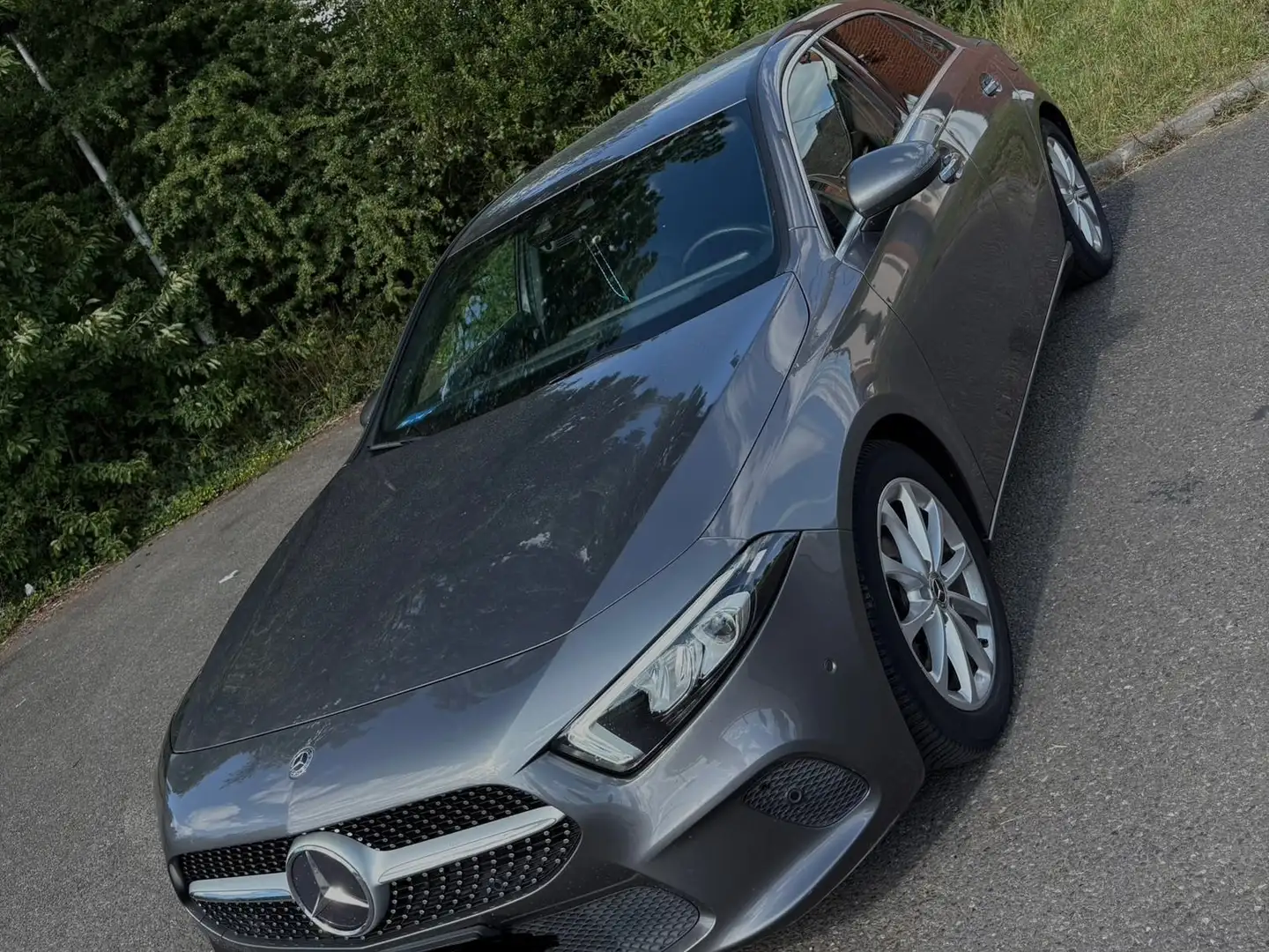 Mercedes-Benz A 180 A 180 d Grijs - 1