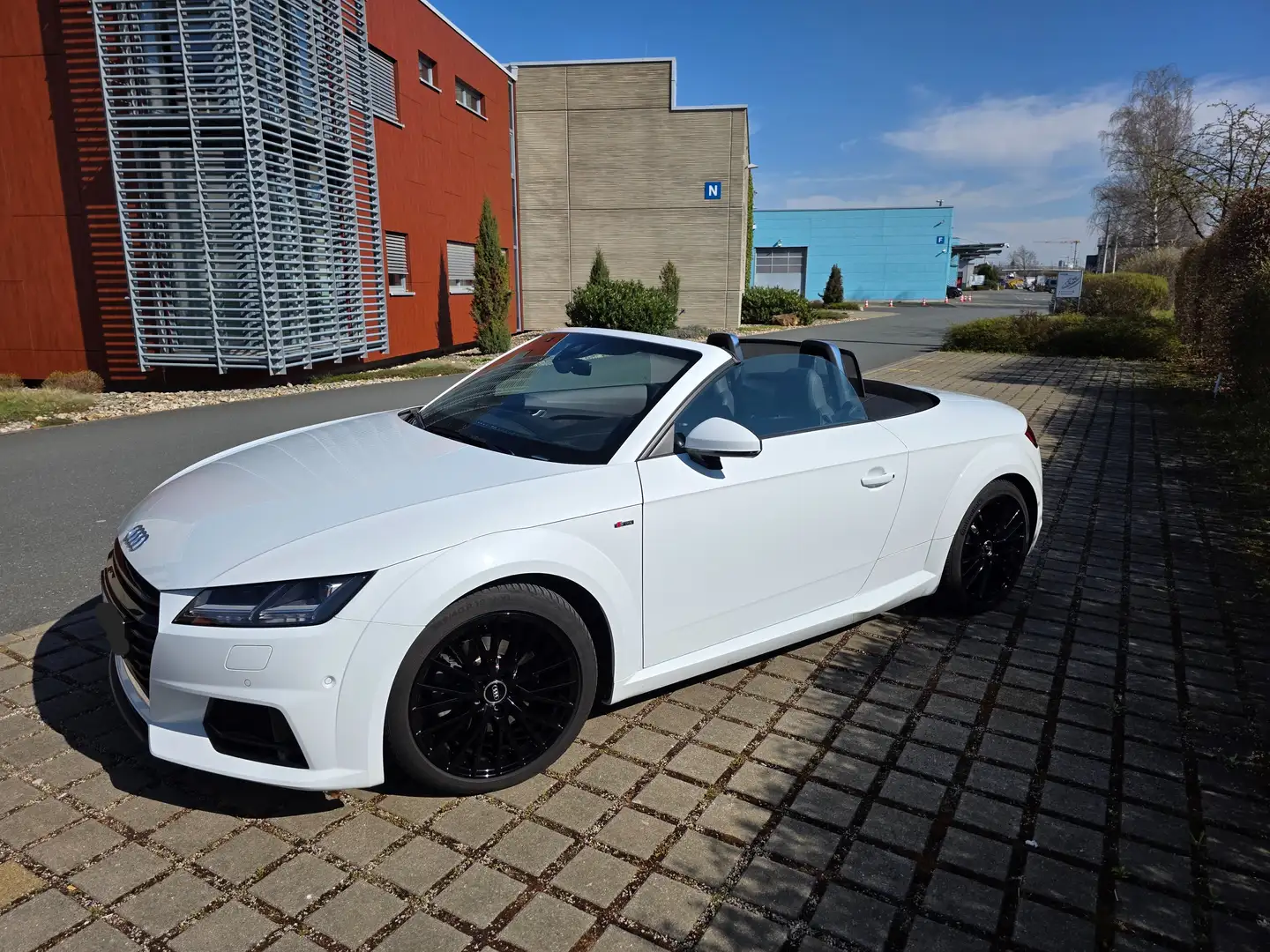 Audi TT Audi TT Roadster 3x S-line 2.0 TFSI quat LED Navi+ Weiß - 1