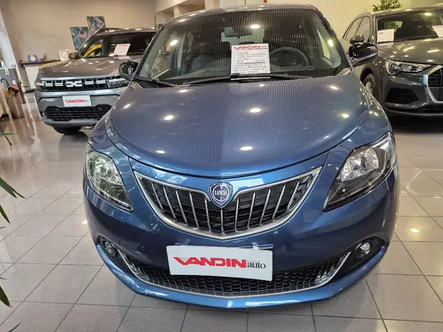 Lancia Ypsilon 1.0 HYBRID 70CV SILVER/GOLD/PLATINO, PROMO A KM 0!