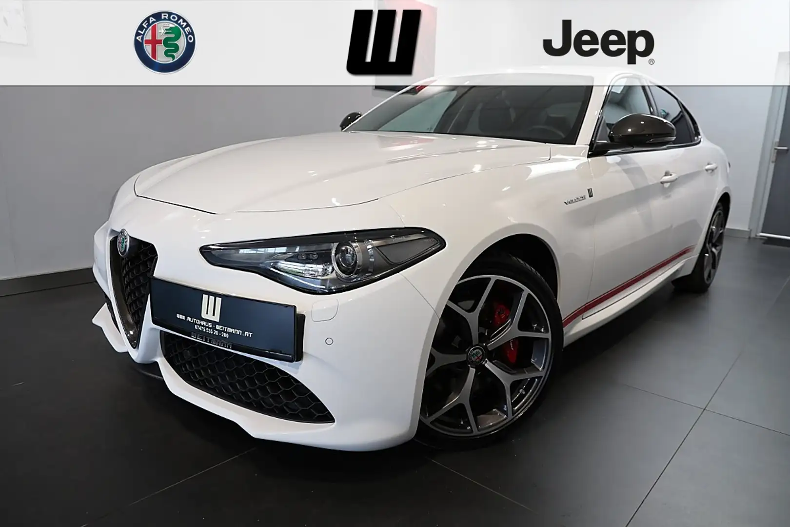 Alfa Romeo Giulia Veloce 2,0 280 AT AWD Weiß - 1