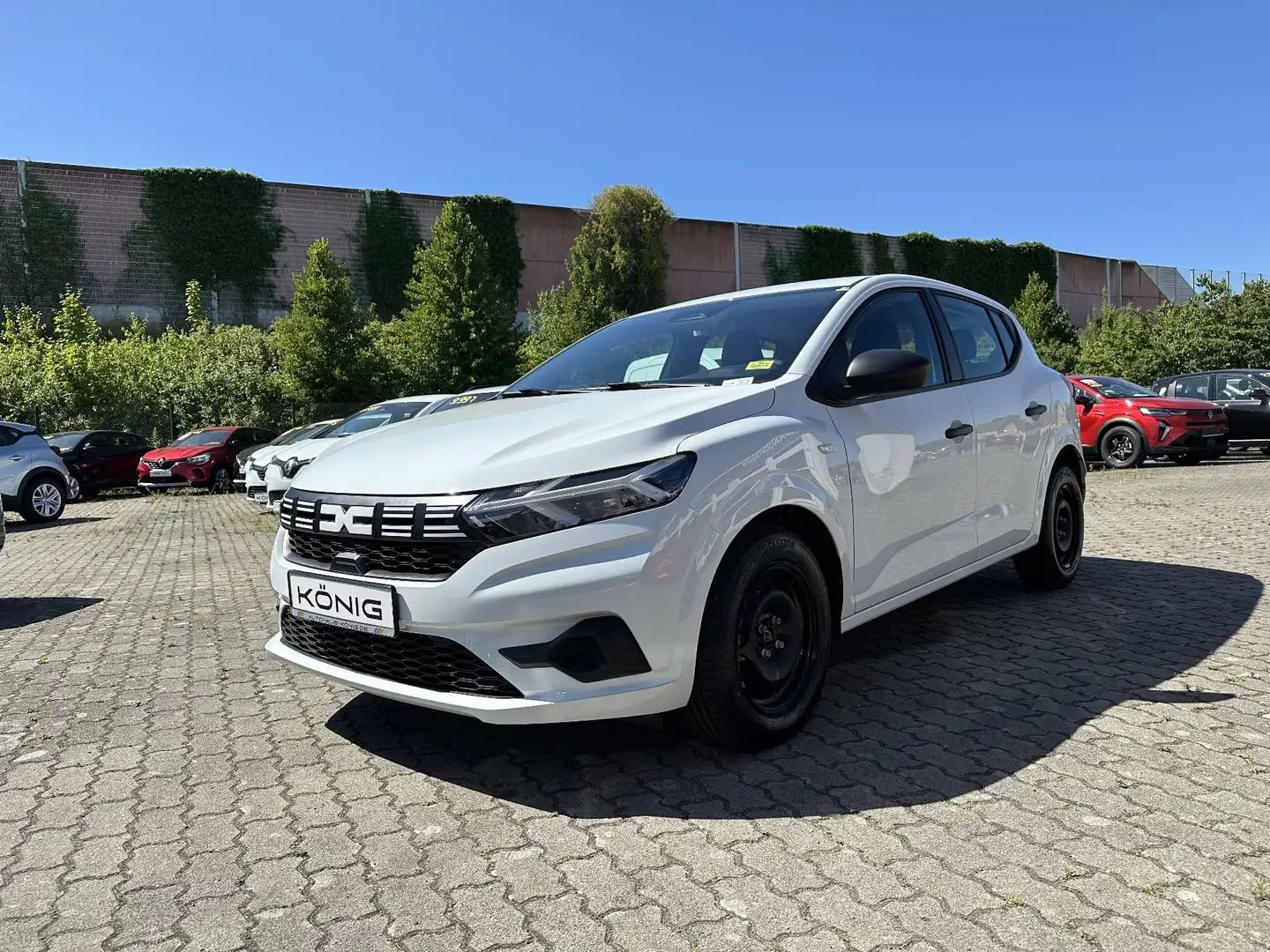 Dacia Sandero Essential TCe 90 Weiß - 1