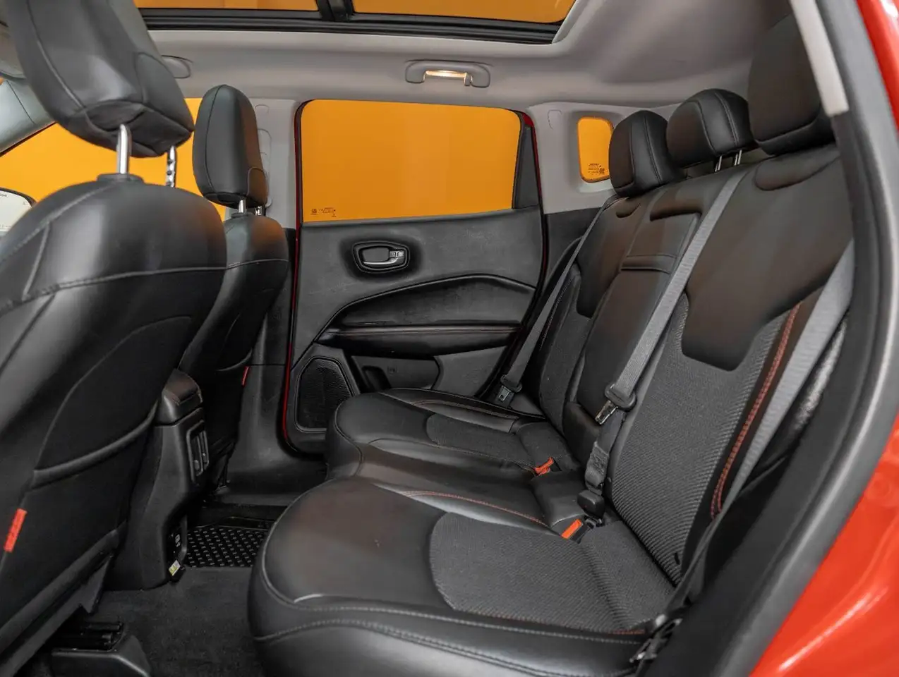 Jeep Compass снимка Jeep Compass