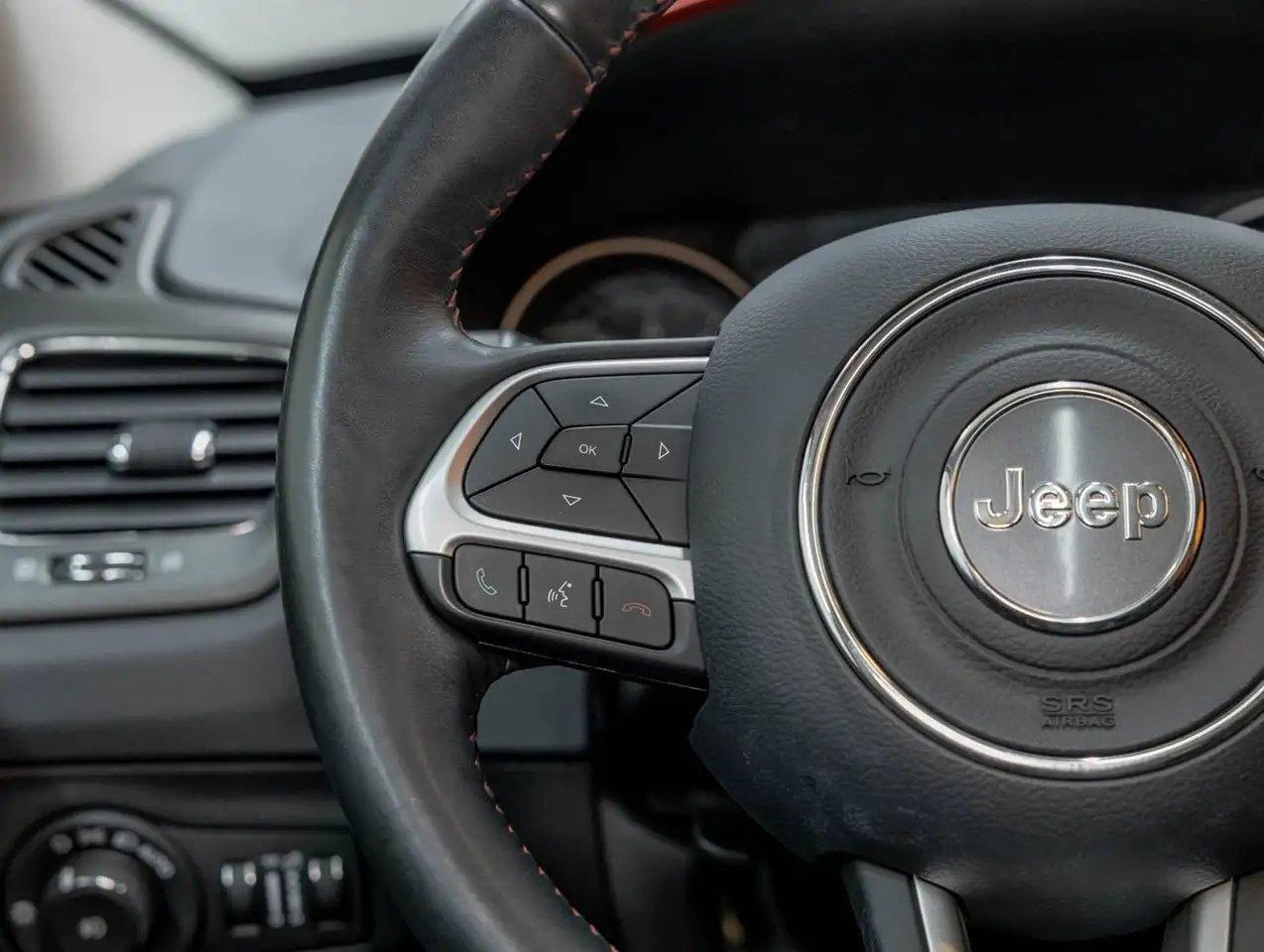 Jeep Compass снимка Jeep Compass