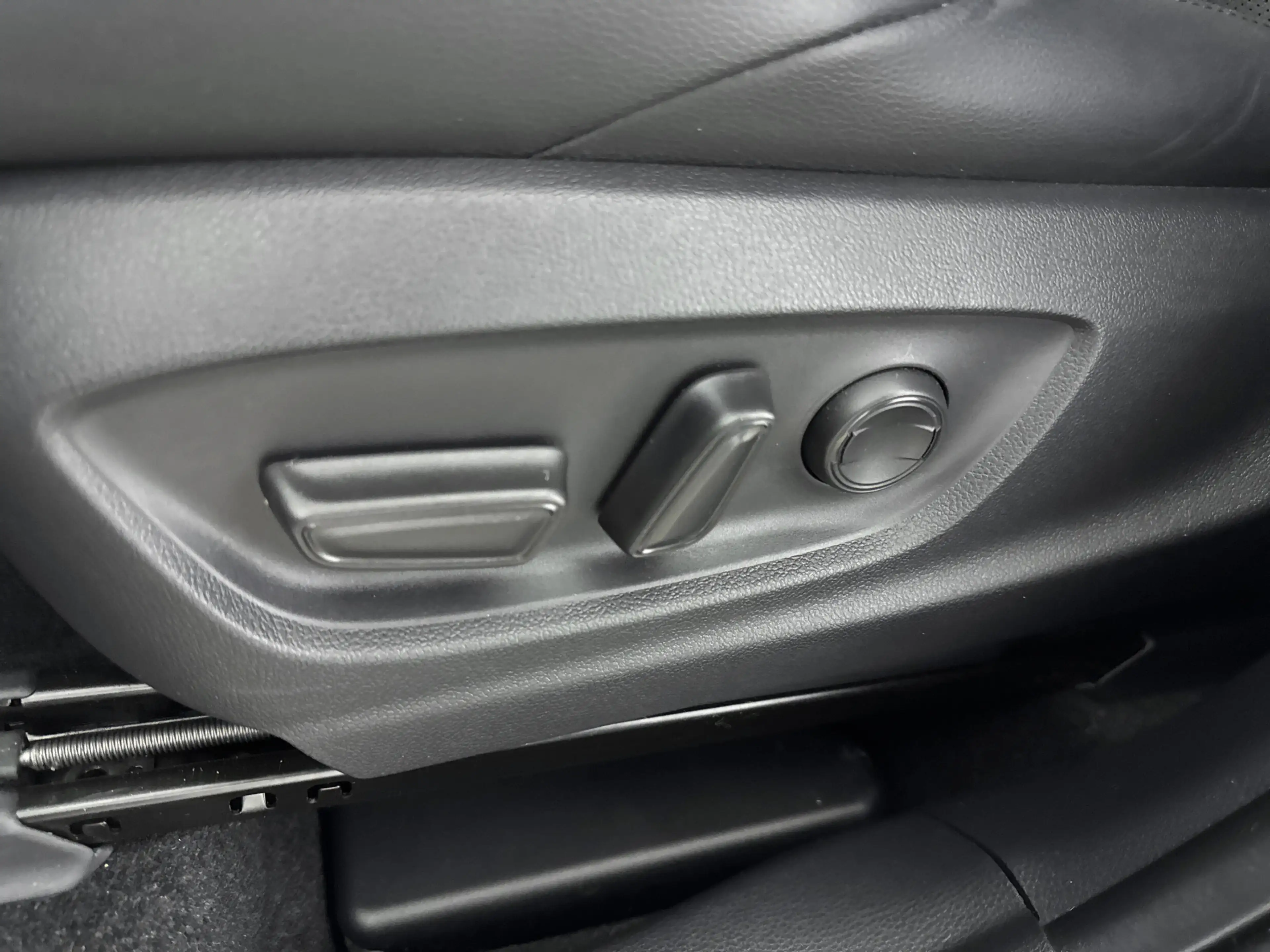 Toyota Corolla Cross Hybrid 200 Executive | Trekhaak | NL-Auto | JBL-Au — photo 11