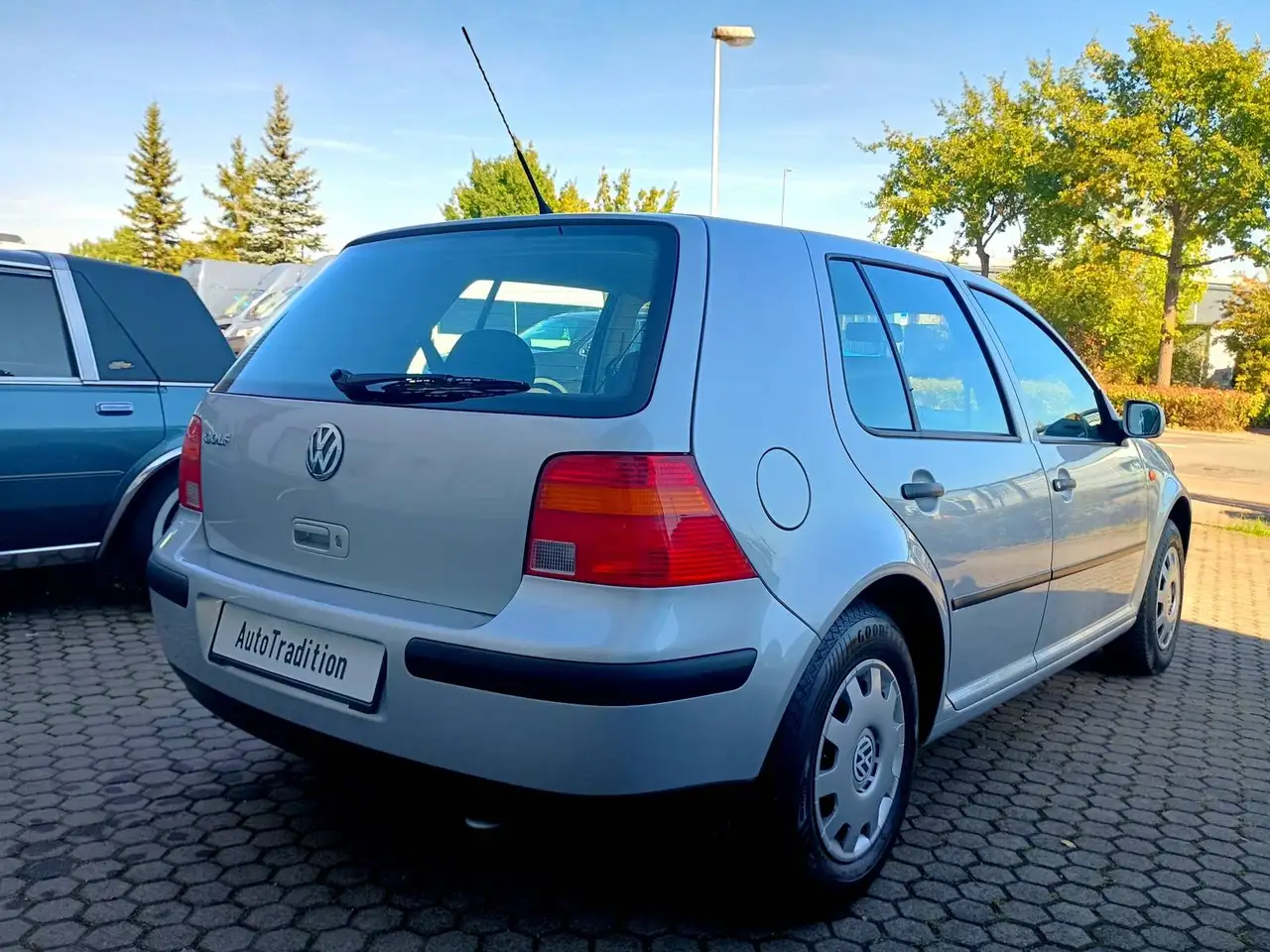 Volkswagen Golf IV 1.4 Comfortline - Klimaautomatik - Scheckheft -2. Hand, foto 5