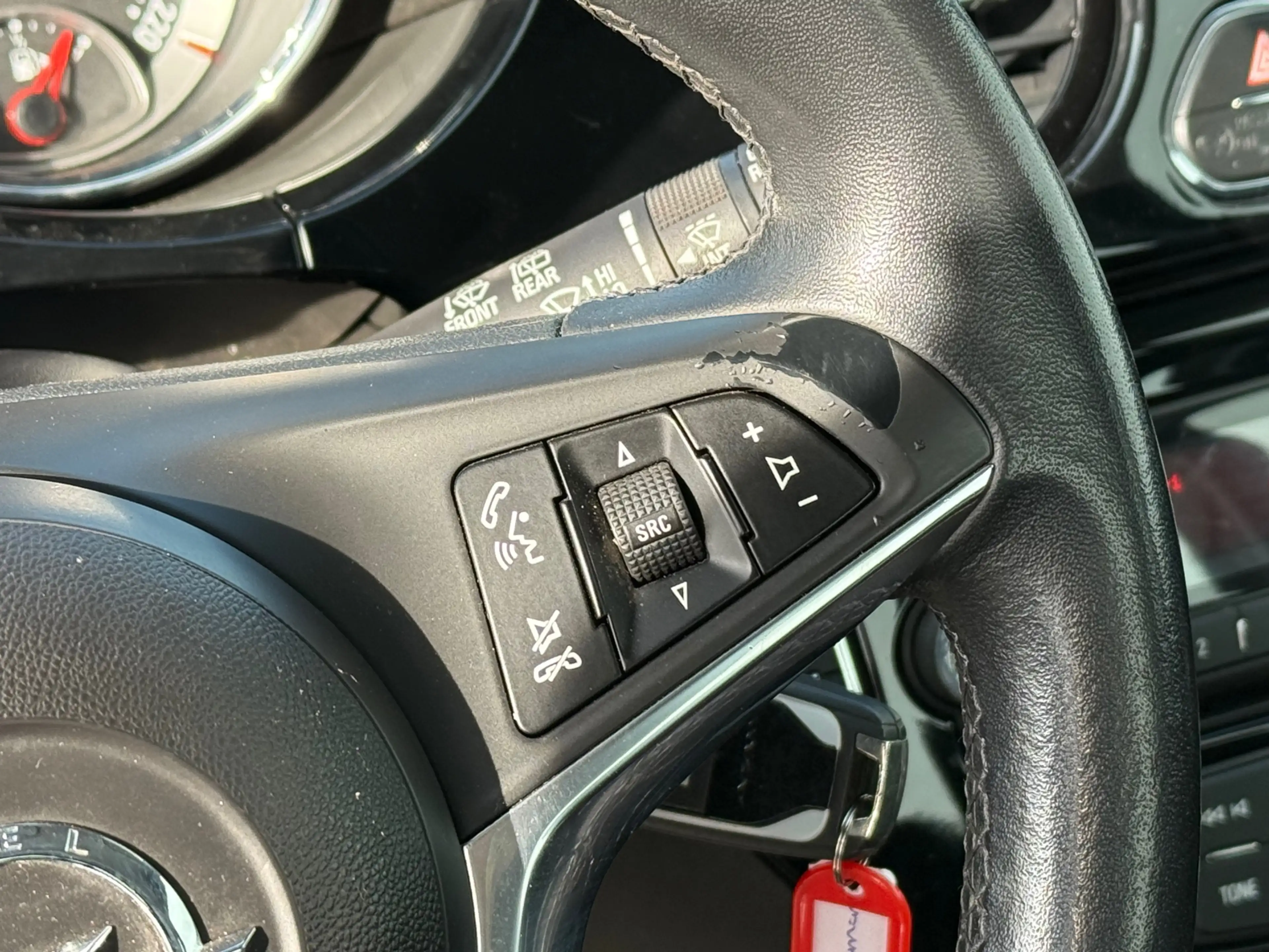 Opel Adam 1.0 Turbo Jam Favourite Sportvelgen | Cruise | Air — photo 11