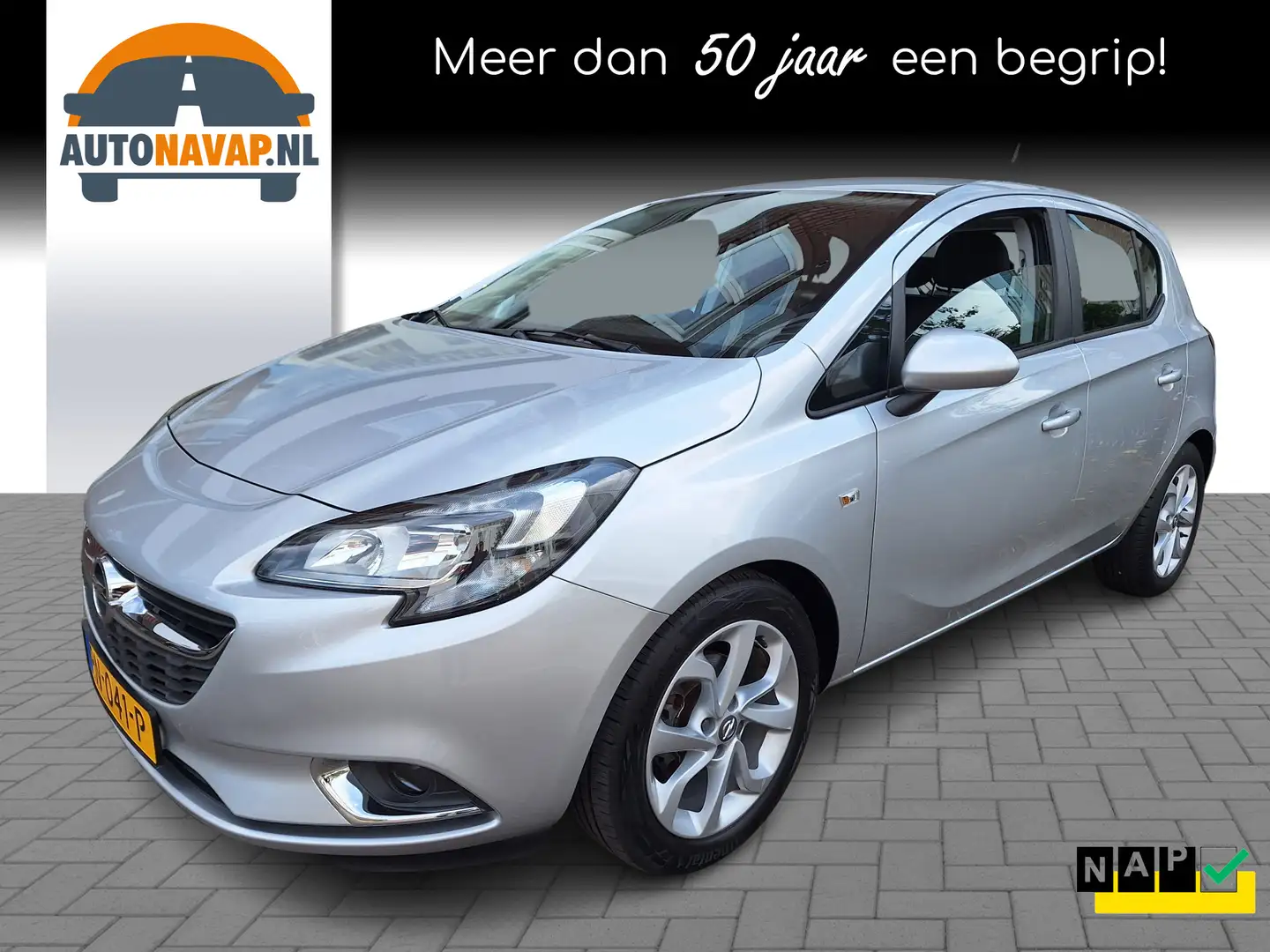 Opel Corsa 1.4 Online Edition 5Drs /48.000 Km/Navi/Apple/Andr Grijs - 1