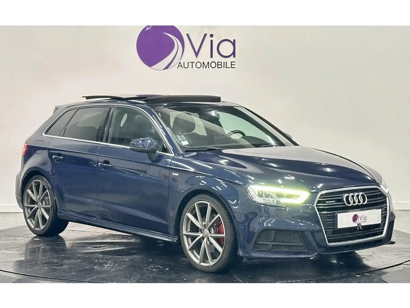 Audi A3 2.0 TDI 184 S LINE / TOIT OUVRANT / VIRTUAL COCKPIT / BANG \u0026 OLUFSEN Bleu - 2
