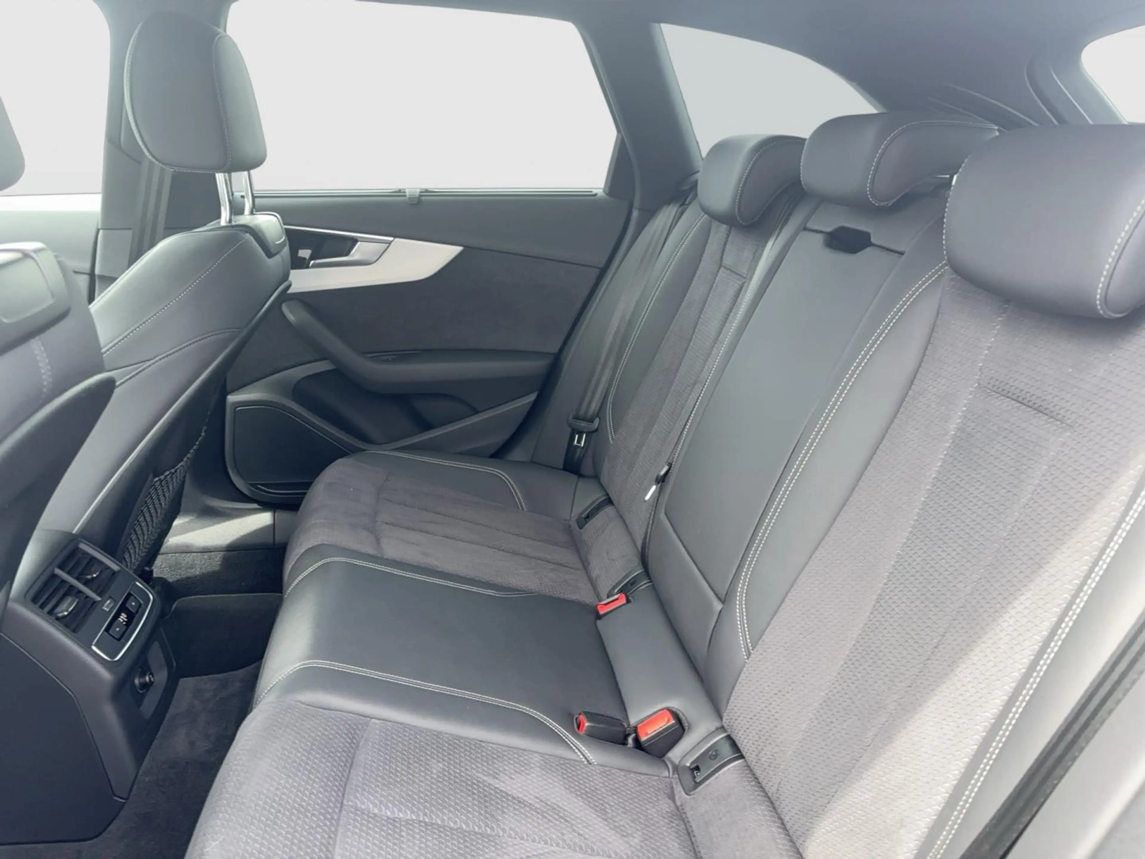 Audi S4 Avant S4 Avant 3.0 TDI quattro MLED Navi HuD eSi Memory — photo 12