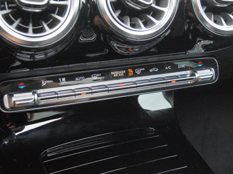 Mercedes-Benz CLA 200 Business Solution AMG | Panoramadak | Burmester | — photo 25