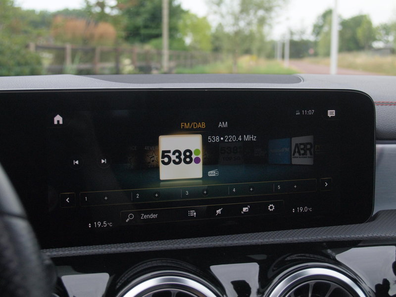 Mercedes-Benz CLA 200 Business Solution AMG | Panoramadak | Burmester | — photo 20