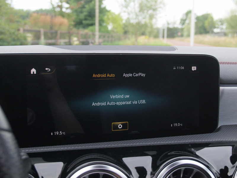 Mercedes-Benz CLA 200 Business Solution AMG | Panoramadak | Burmester | — photo 22