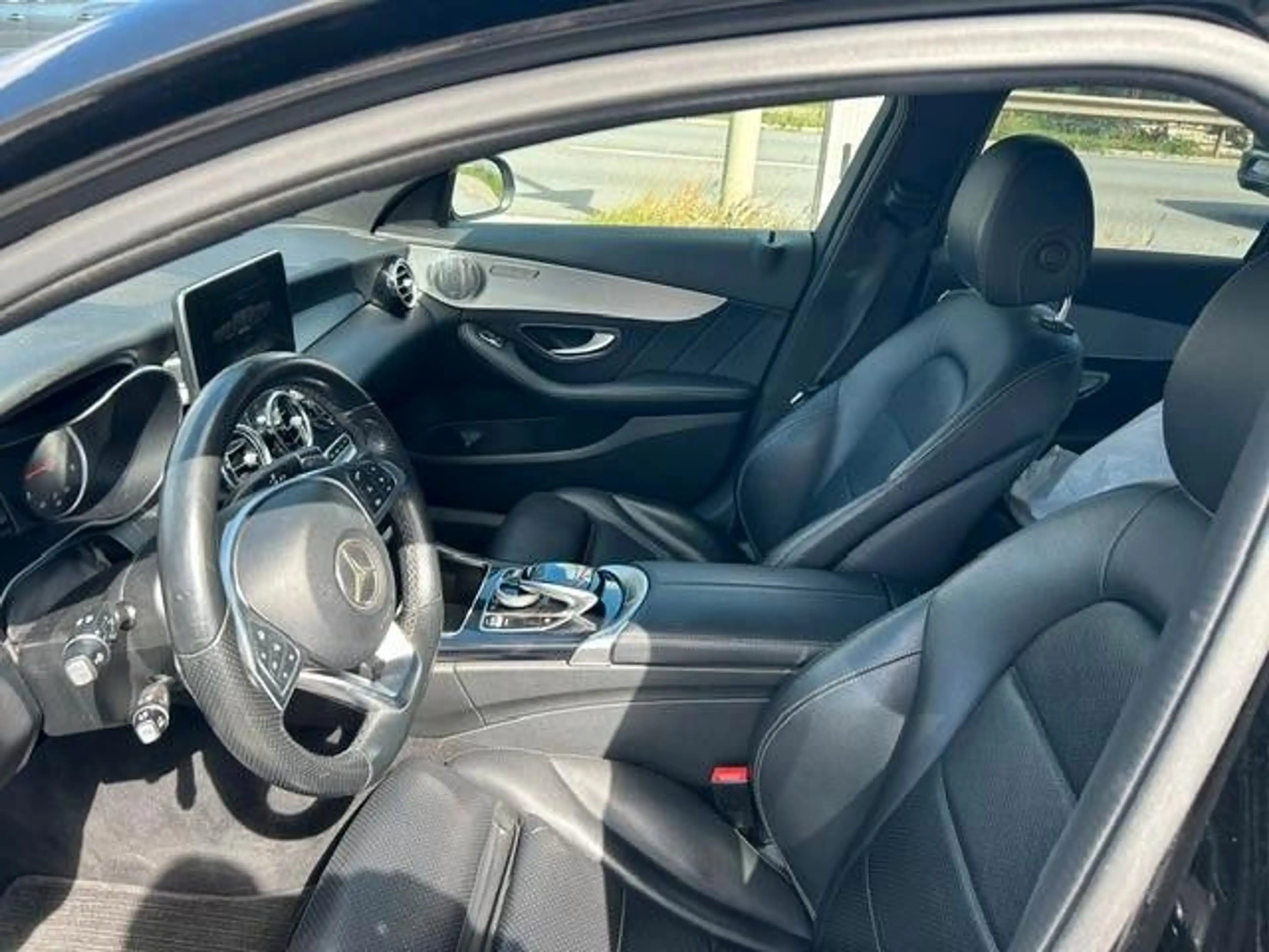 Mercedes-Benz C 250 T-Modell BlueTec / d 4Matic AMG-Line — photo 4