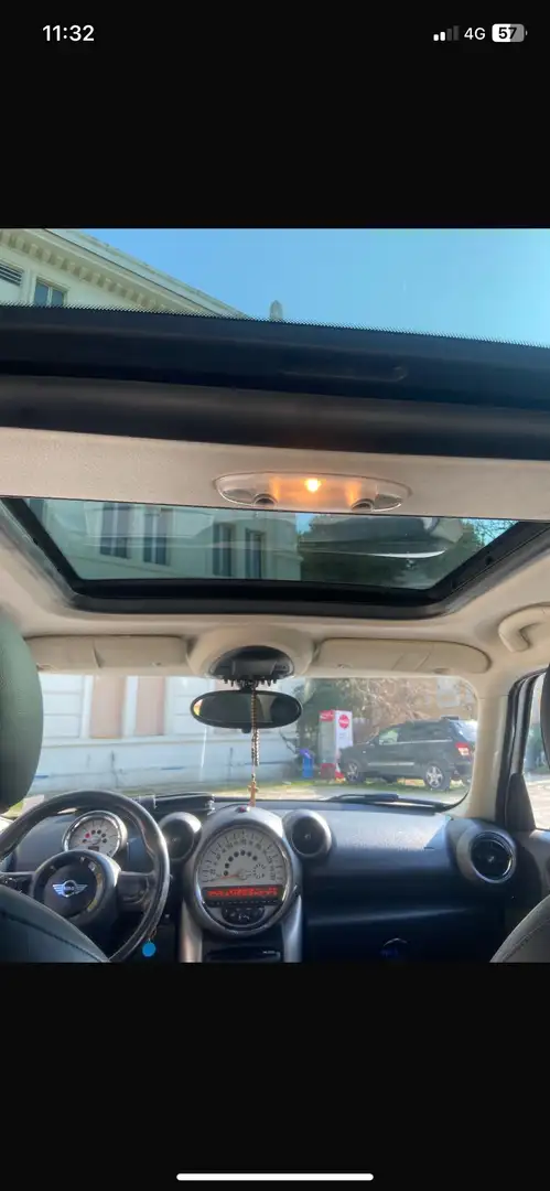 MINI Cooper D Countryman Diesel bijela - 2