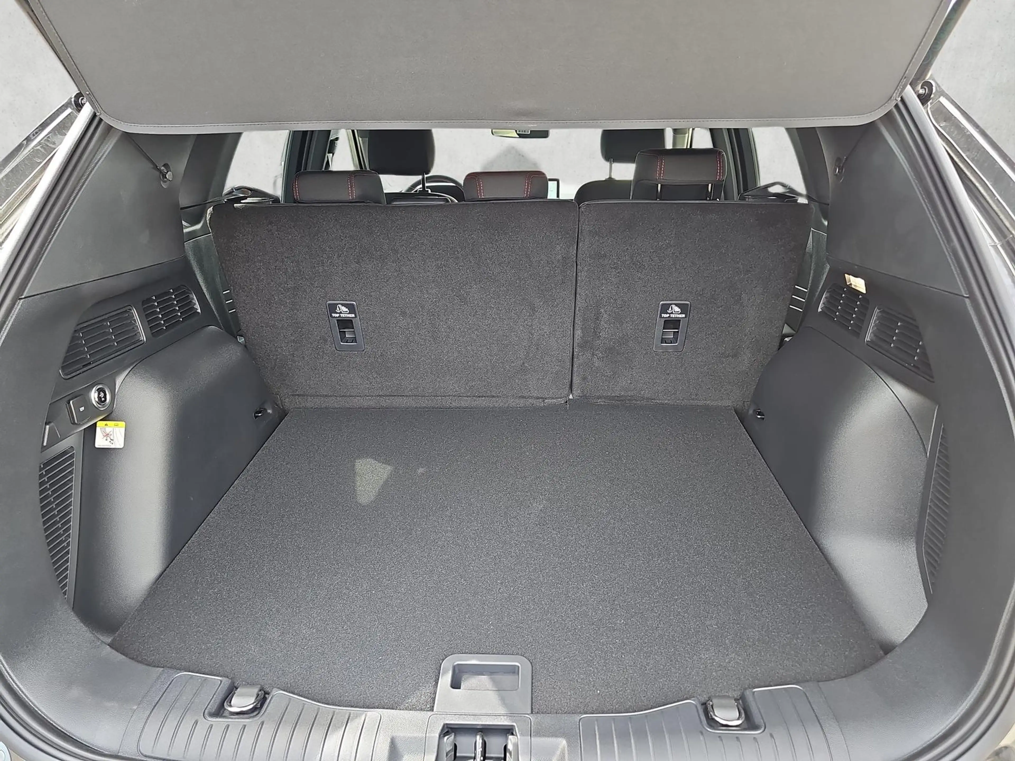 Ford Kuga 1.5 EB Autom. ST Line 5J.Gar AHK schwenkb — photo 15
