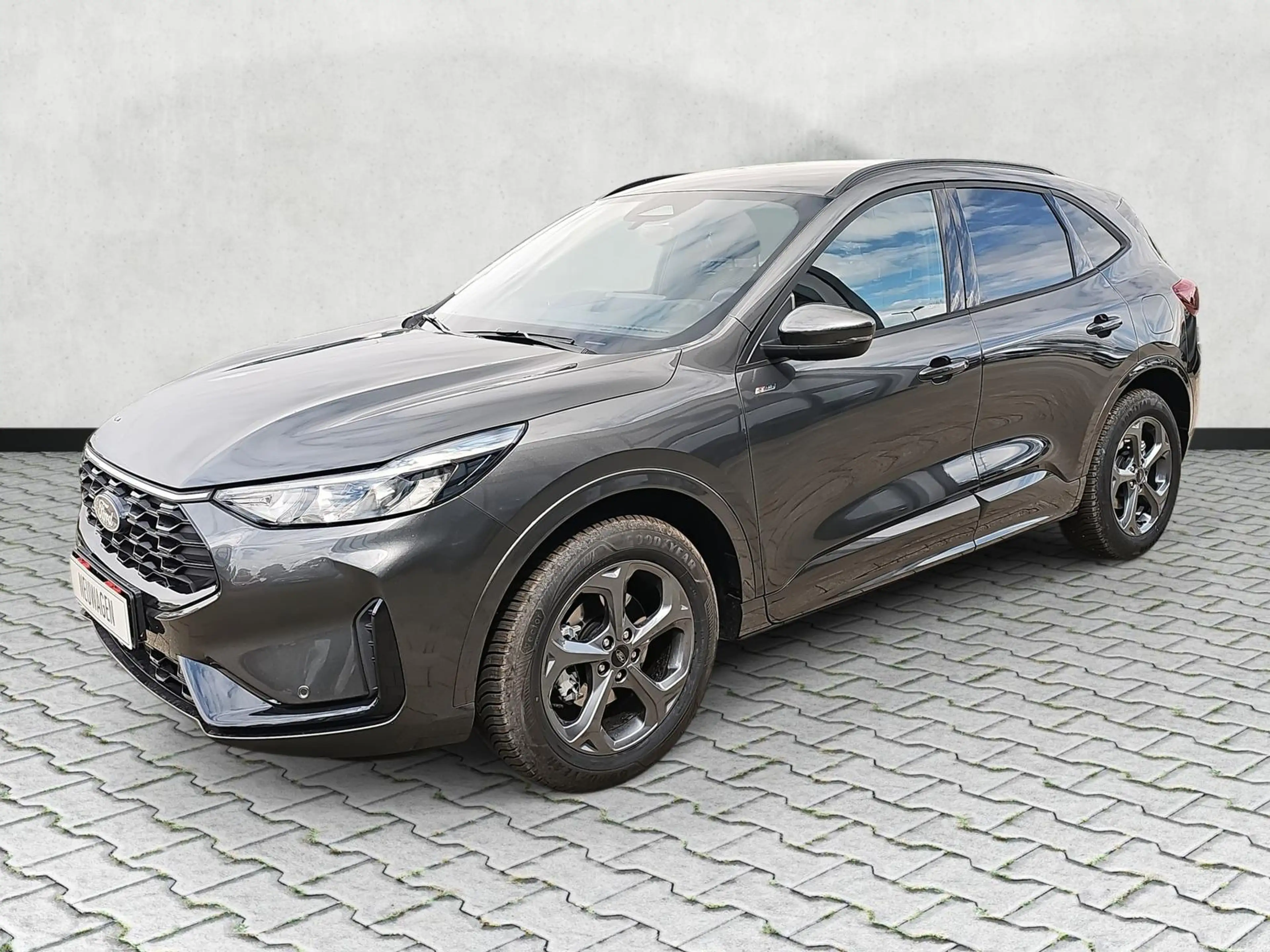 Ford Kuga 1.5 EB Autom. ST Line 5J.Gar AHK schwenkb — photo 4