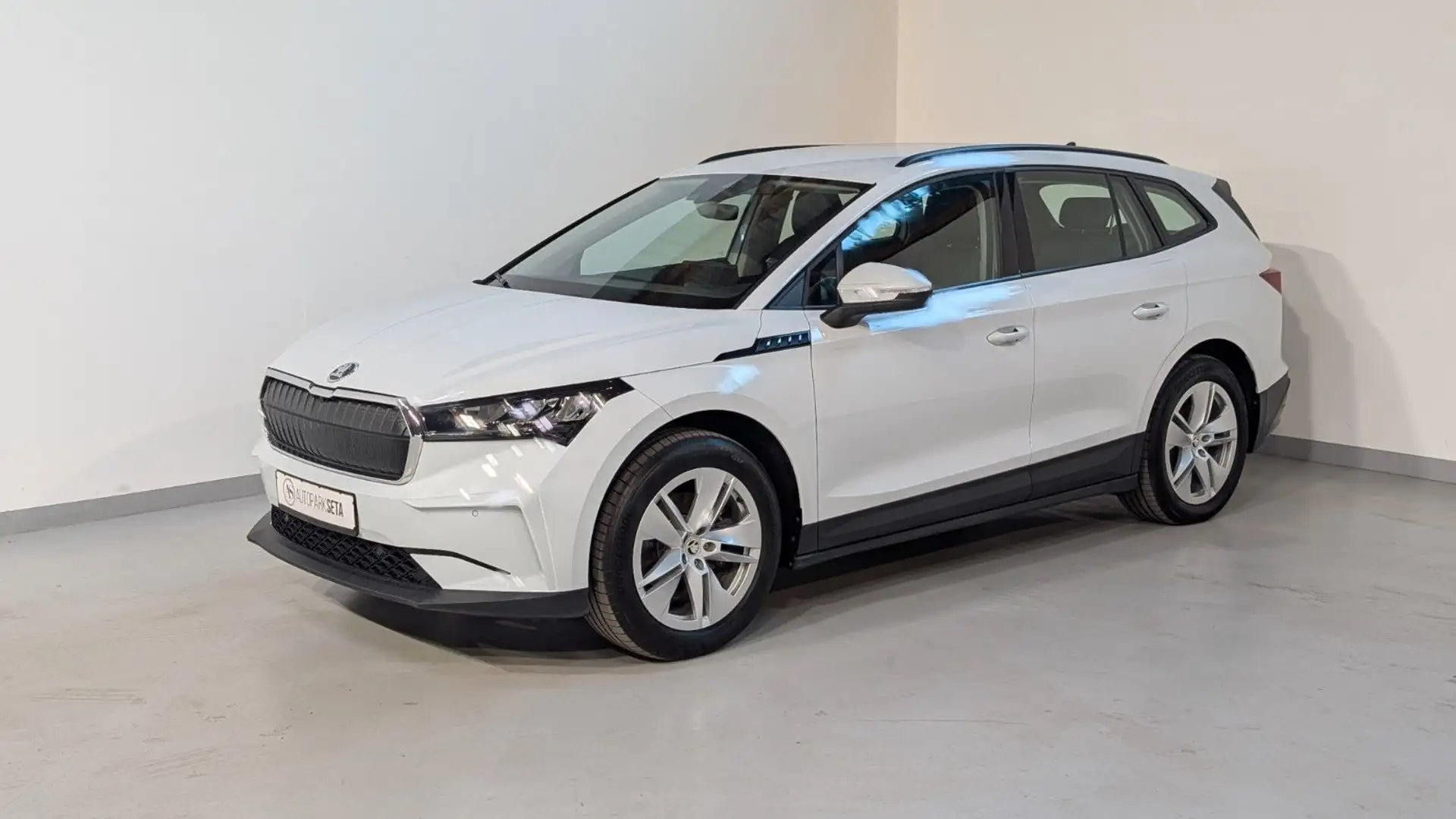 Skoda Enyaq 60 Loft 62kWh NAV*LANE*KAM*PDC*19" Weiß - 1