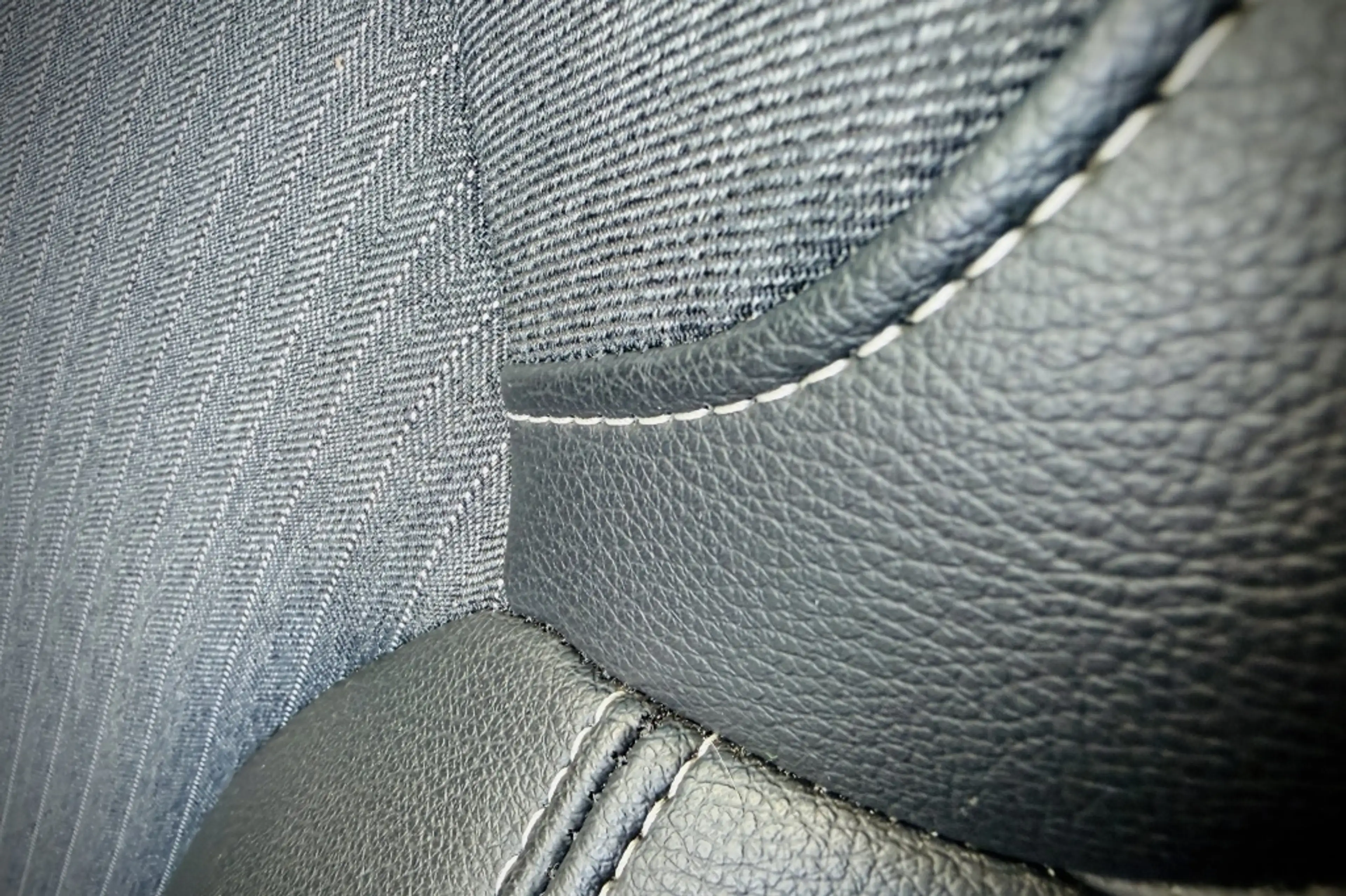 Renault Grand Scenic 1.3 TCe Techno 7 persoons | CAMERA | CARPLAY + AND — photo 34