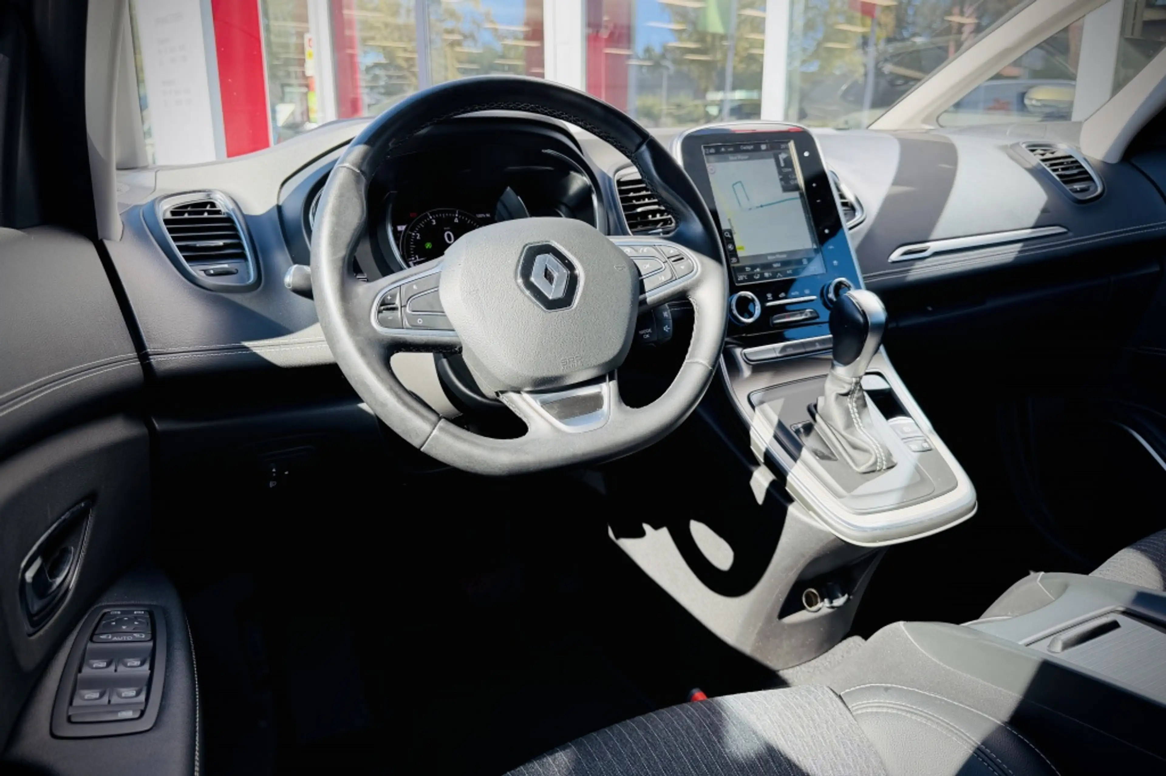 Renault Grand Scenic 1.3 TCe Techno 7 persoons | CAMERA | CARPLAY + AND — photo 21