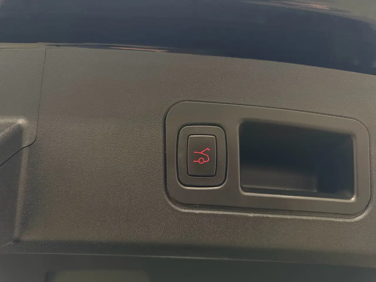 Tesla Model S снимка Tesla Model S