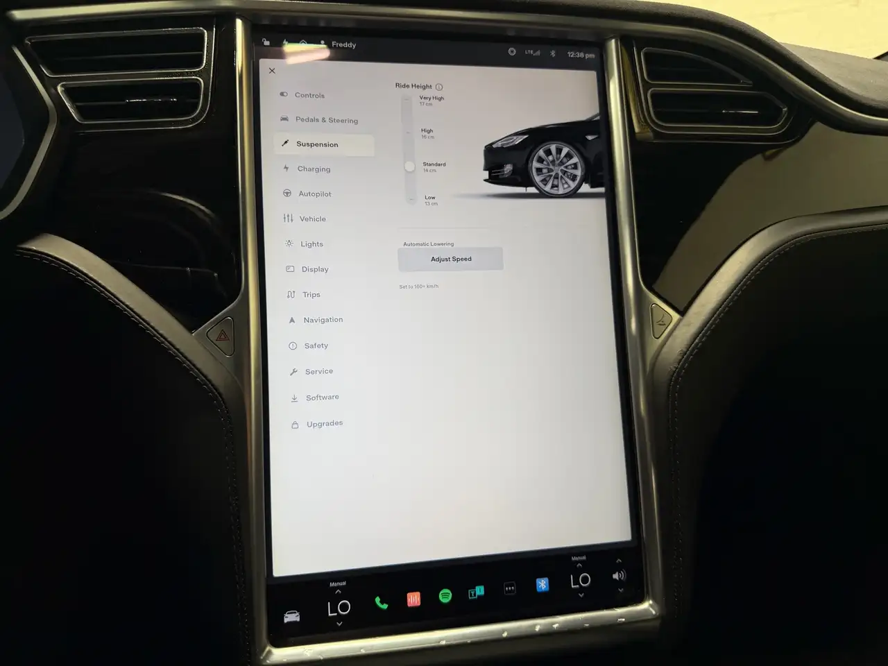Tesla Model S снимка Tesla Model S