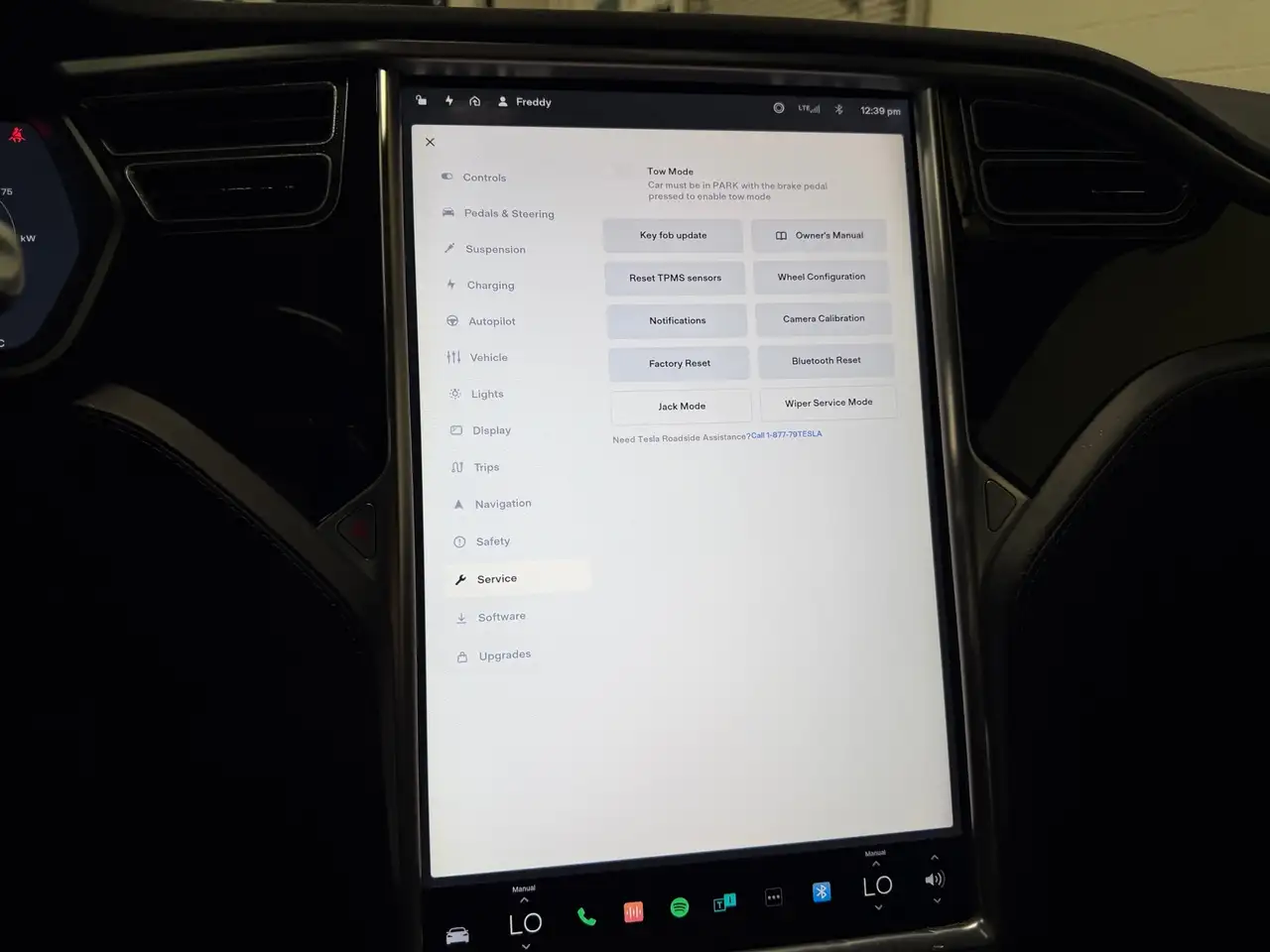 Tesla Model S снимка Tesla Model S