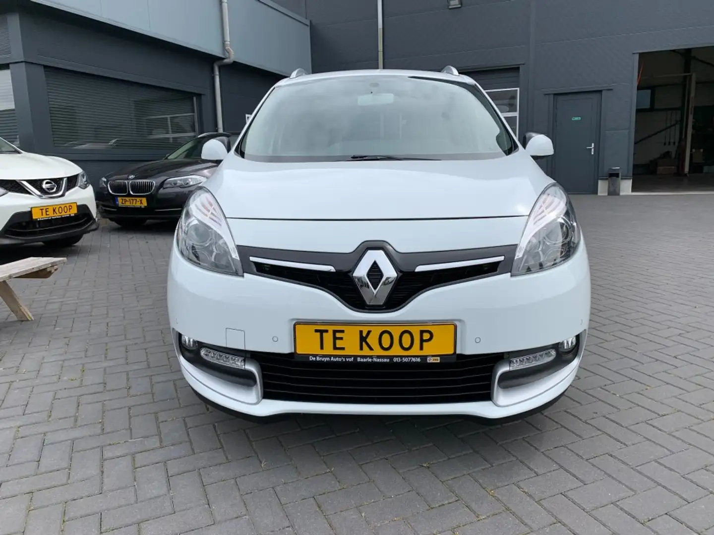 Renault Grand Scenic 1.2 TCe Limited Navigatie Wit - 2