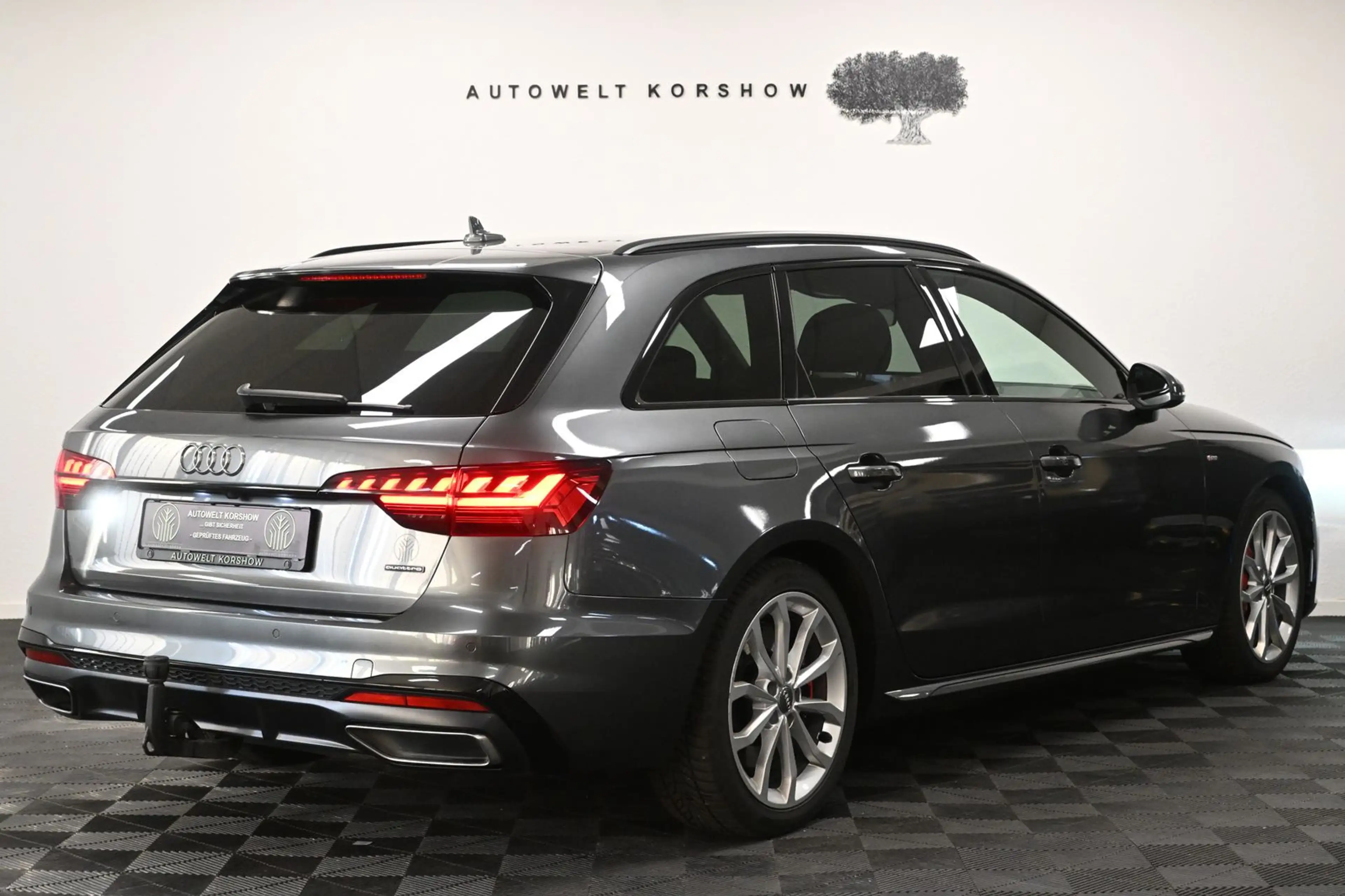 Audi A4 50 TDI q S-LINE *KAMERA *LED *VIRTUAL *SHZ — photo 9