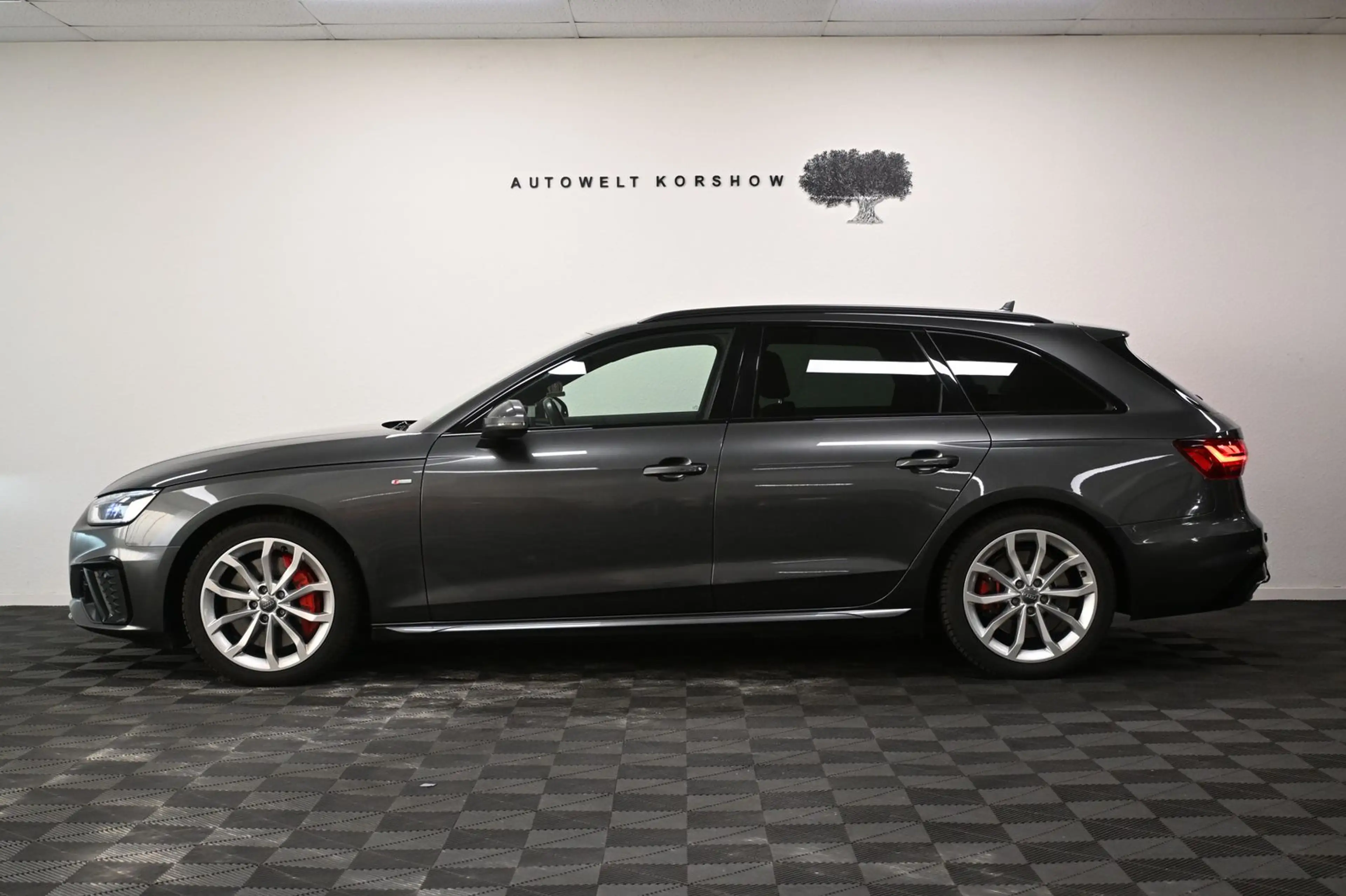Audi A4 50 TDI q S-LINE *KAMERA *LED *VIRTUAL *SHZ — photo 7