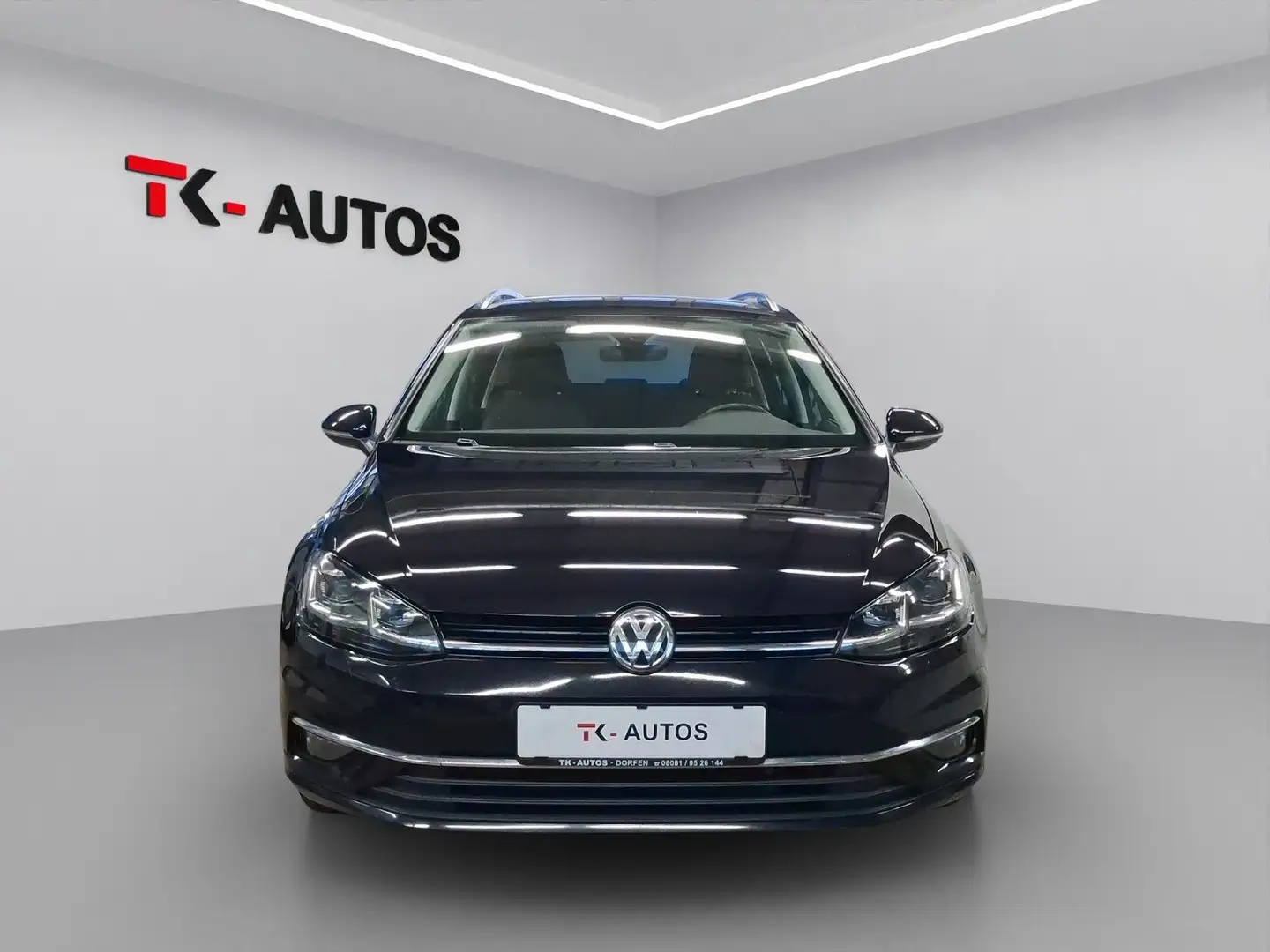 Volkswagen Golf Var. 1.5 TSI Highl.,Navi,LED,ACC,Kamera,AHK Schwarz - 2