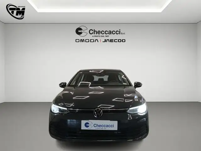 Volkswagen Golf view 3