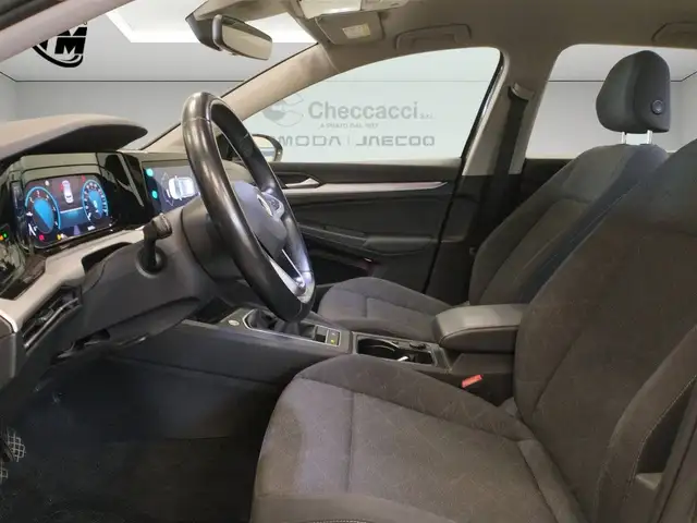 Volkswagen Golf view 14