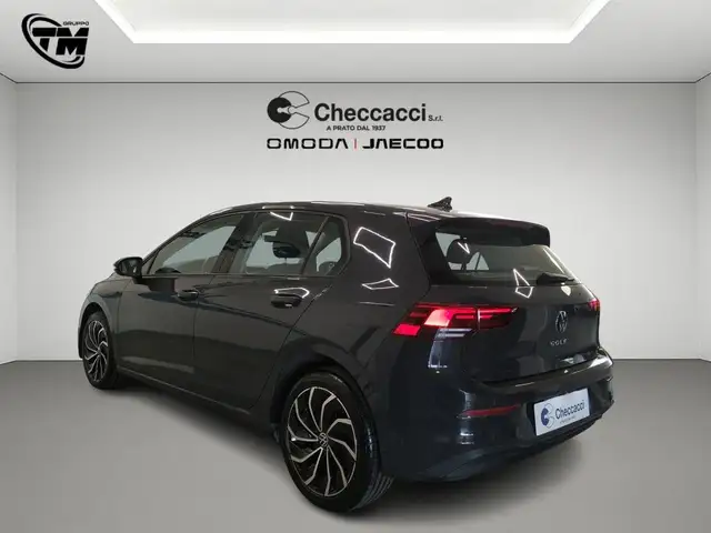 Volkswagen Golf view 6