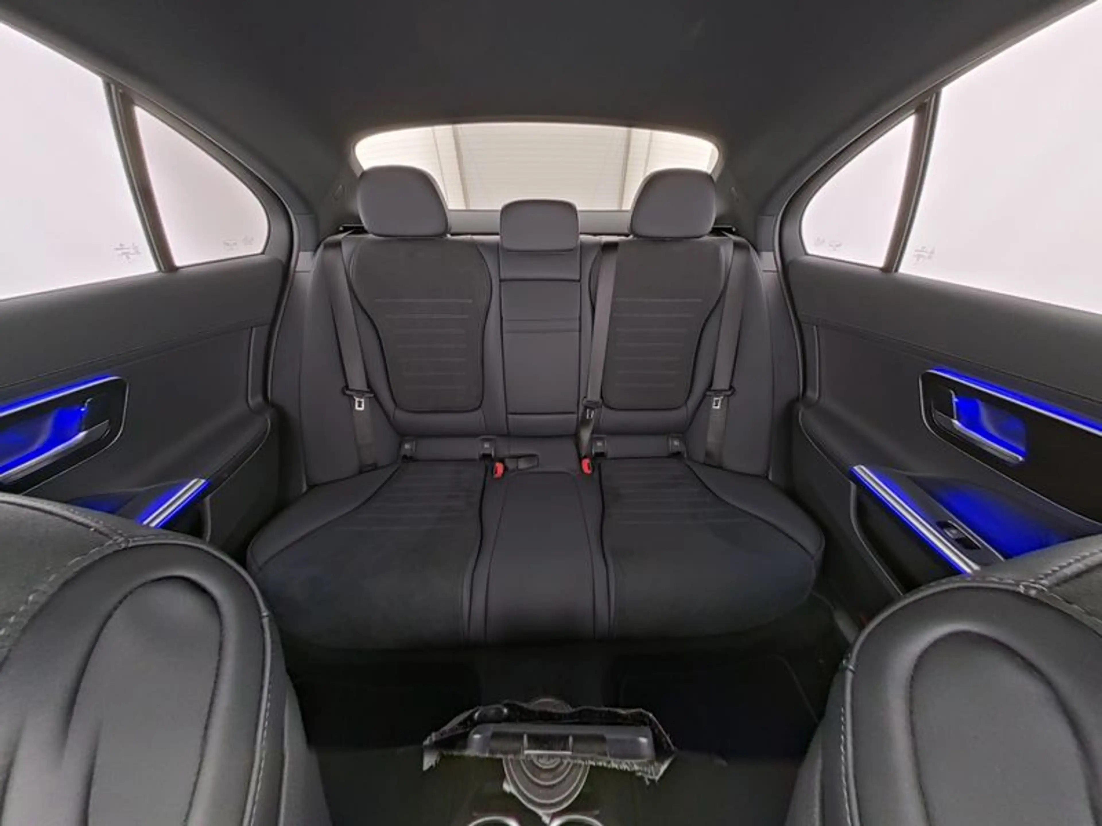 Mercedes-Benz C 180 *AMG Night Edition 360° Memory Distron LED — photo 9