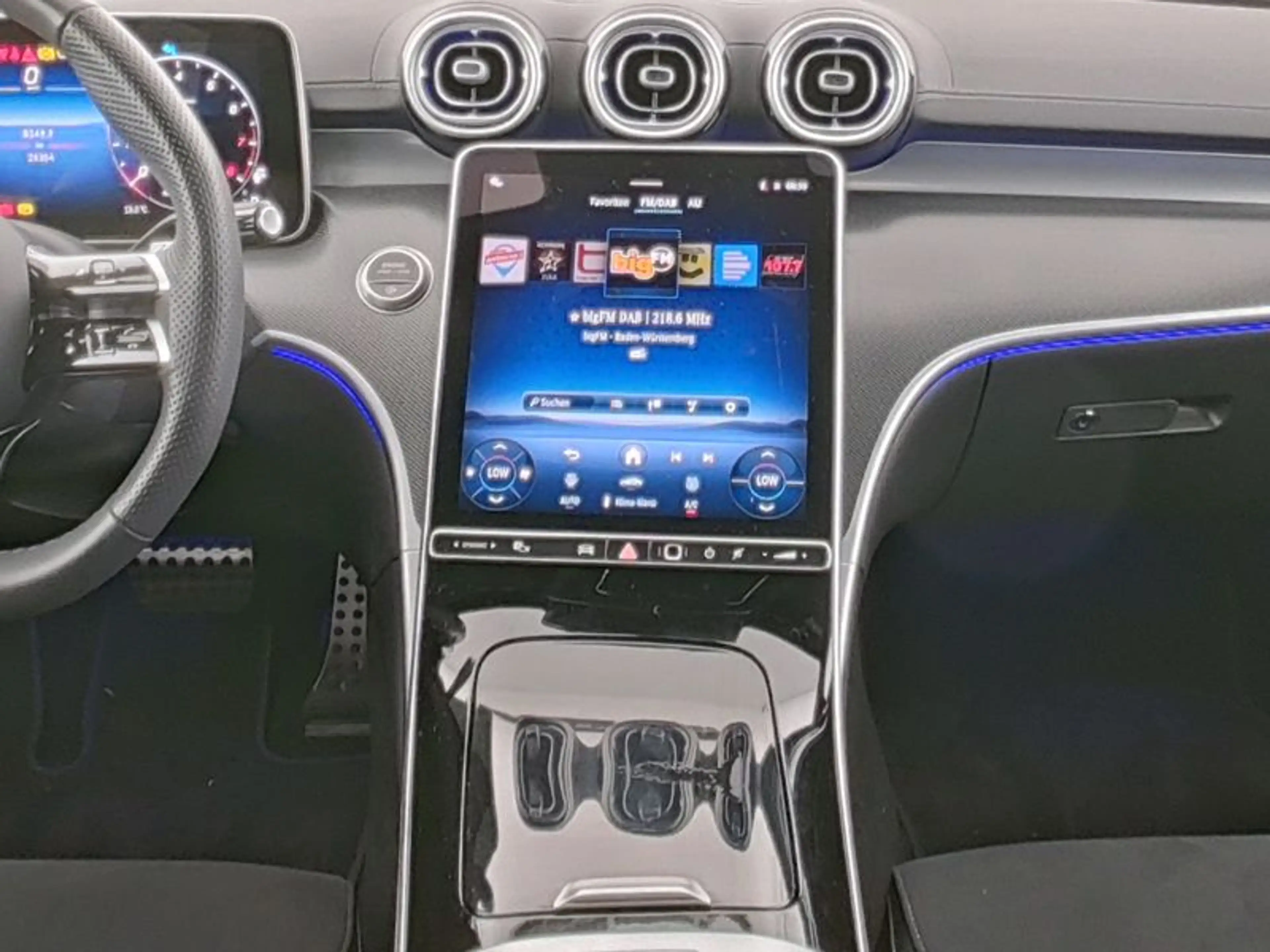 Mercedes-Benz C 180 *AMG Night Edition 360° Memory Distron LED — photo 8