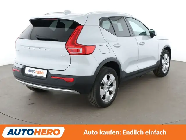 Volvo XC40 view 6