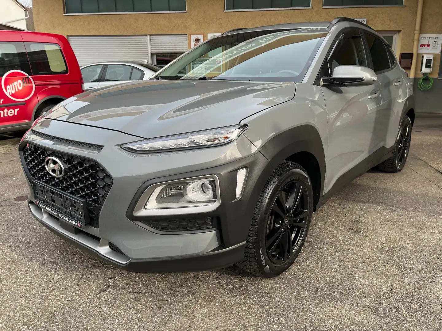 Hyundai KONA Trend 2WD Grau - 2