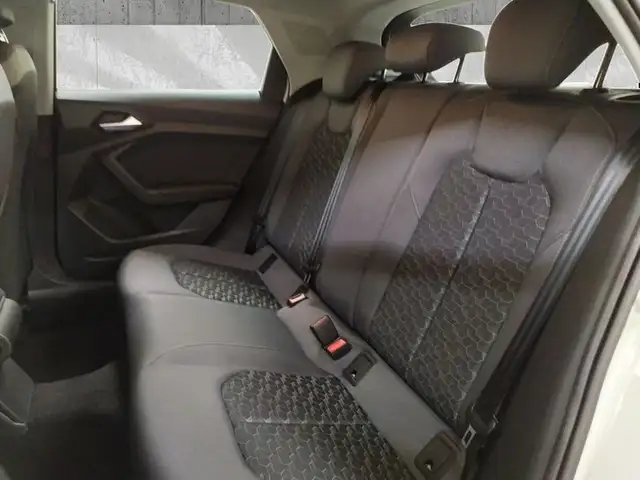 Audi A1 view 13