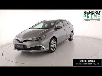 Touring Sports 1.8 Hybrid Lounge CVT