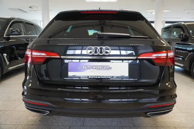 Audi A4 view 6