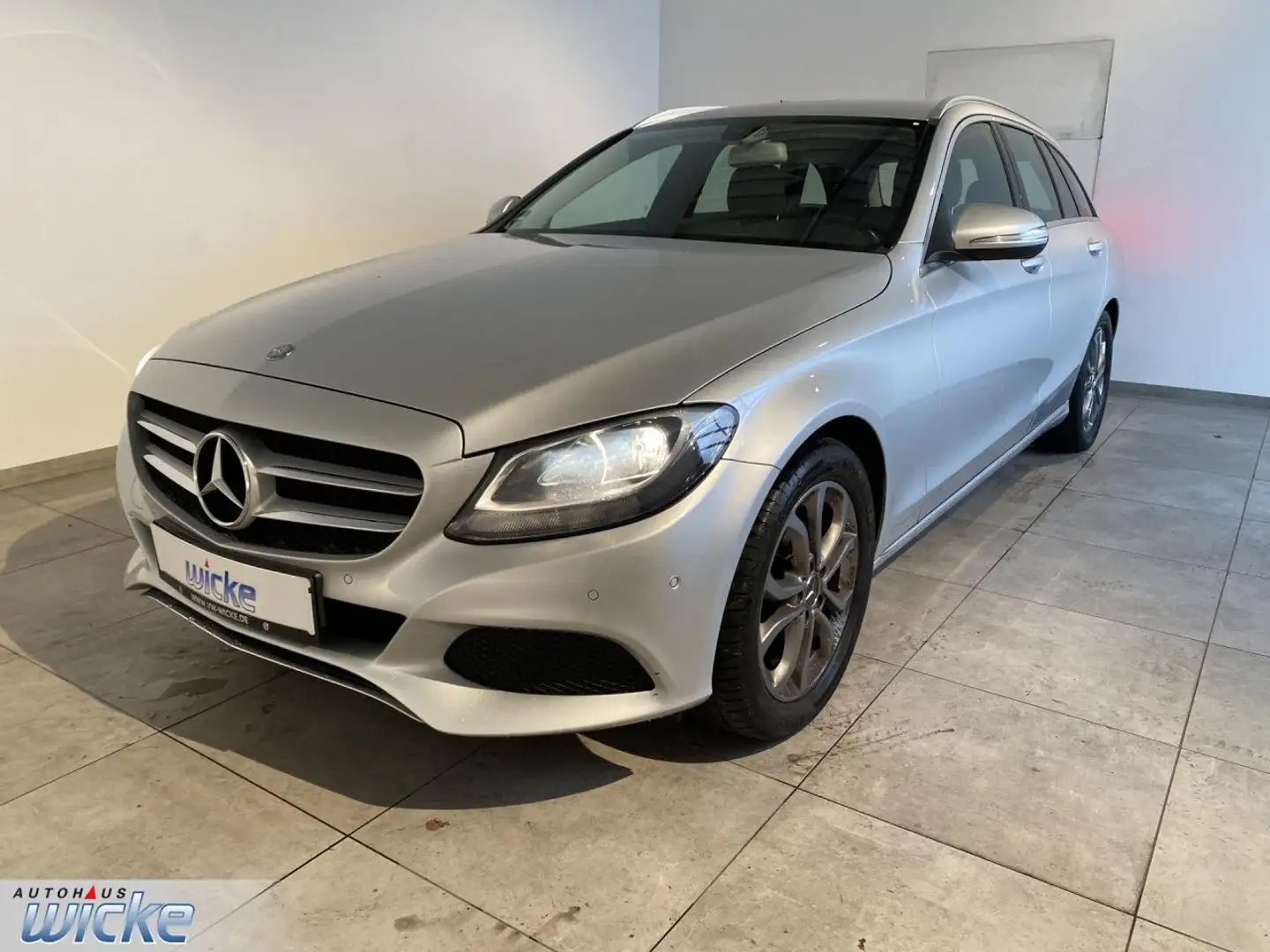 Mercedes-Benz C -Klasse T-Modell C180 T CGI C 180 T CGI NAVI KLI Argent - 2