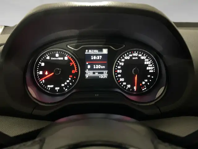 Audi Q2 view 2