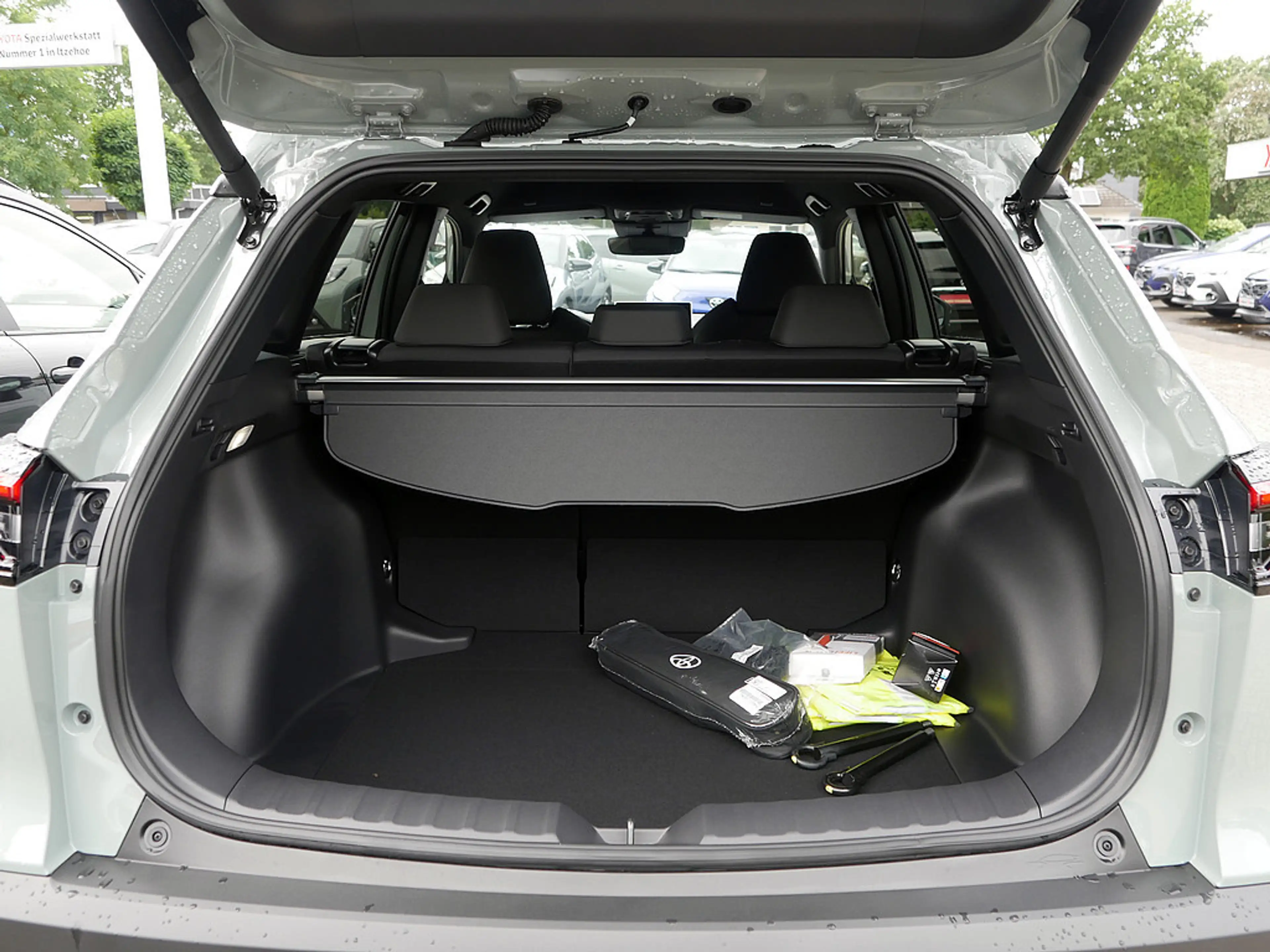 Toyota Corolla Cross 2.0 Hybrid Teamplayer — photo 12