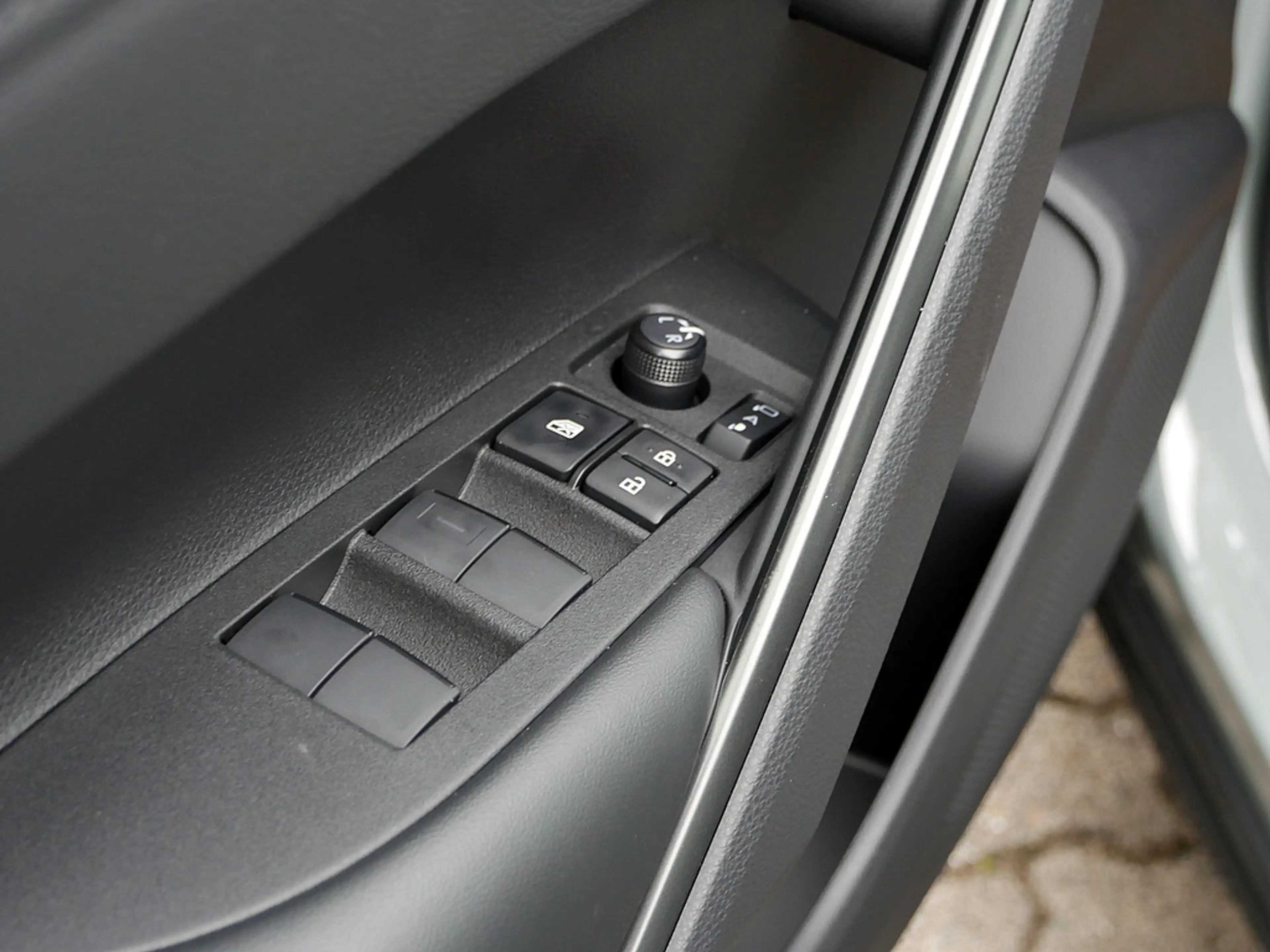 Toyota Corolla Cross 2.0 Hybrid Teamplayer — photo 15