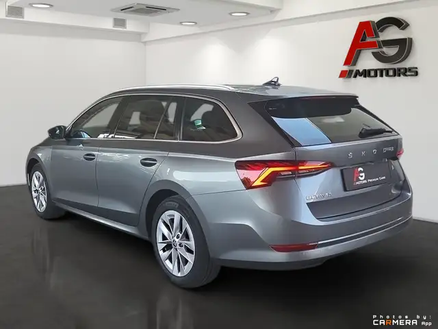 Skoda Octavia view 7